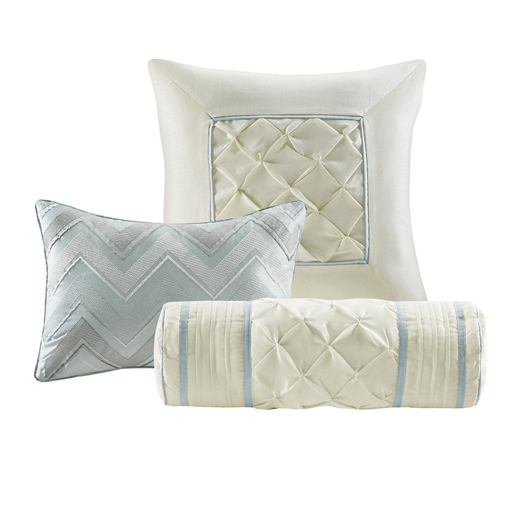 Laurel - California King 7 Piece Tufted Comforter Set - Seafoam