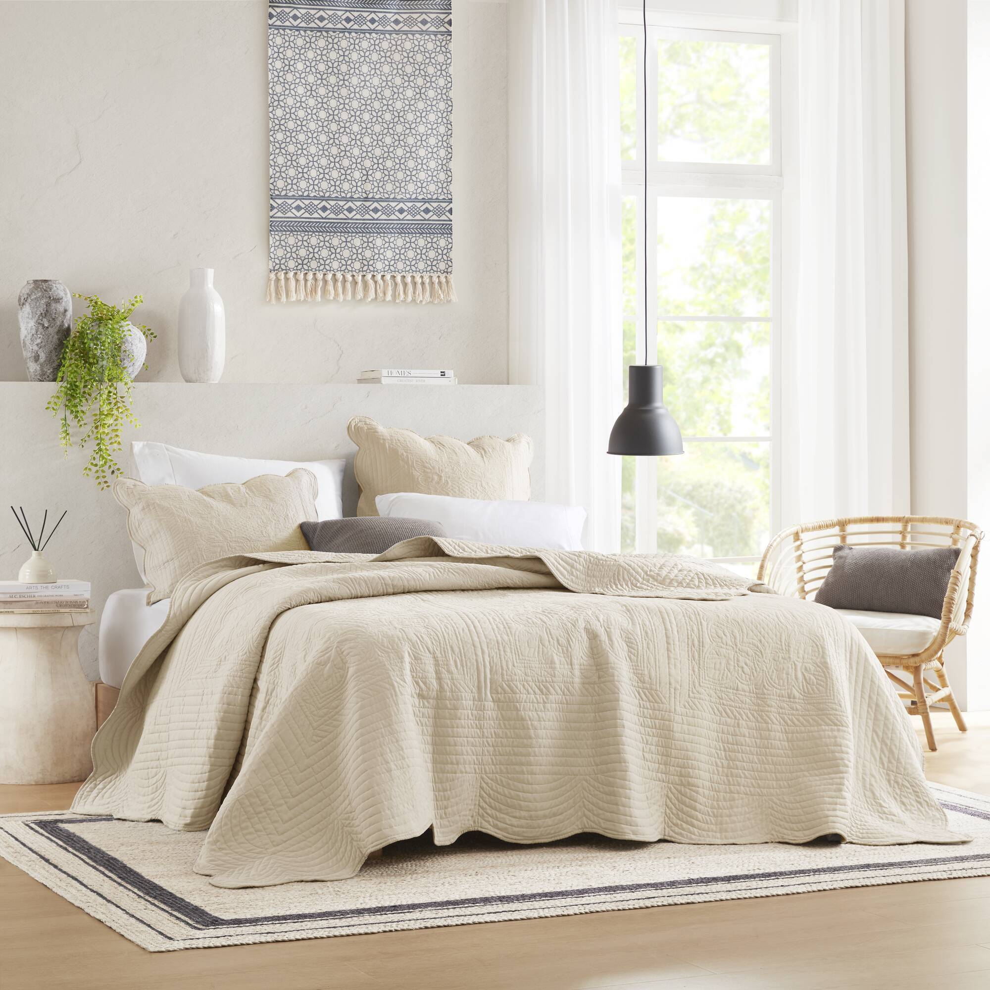 Tuscany - 3 Piece Reversible Scalloped Edge Coverlet Set - Cream