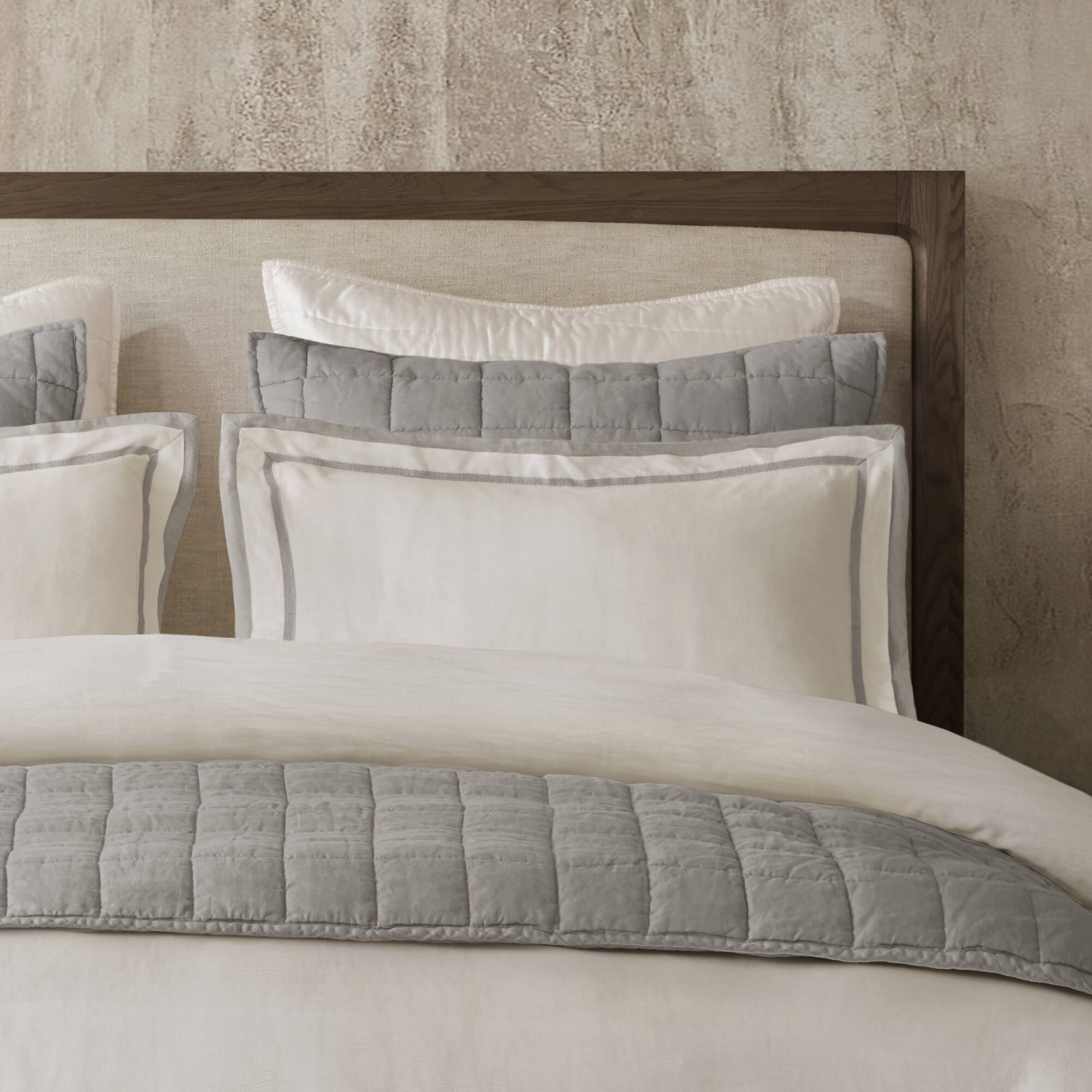 Linen Blend - Full/Queen Duvet Cover Set - White/Gray