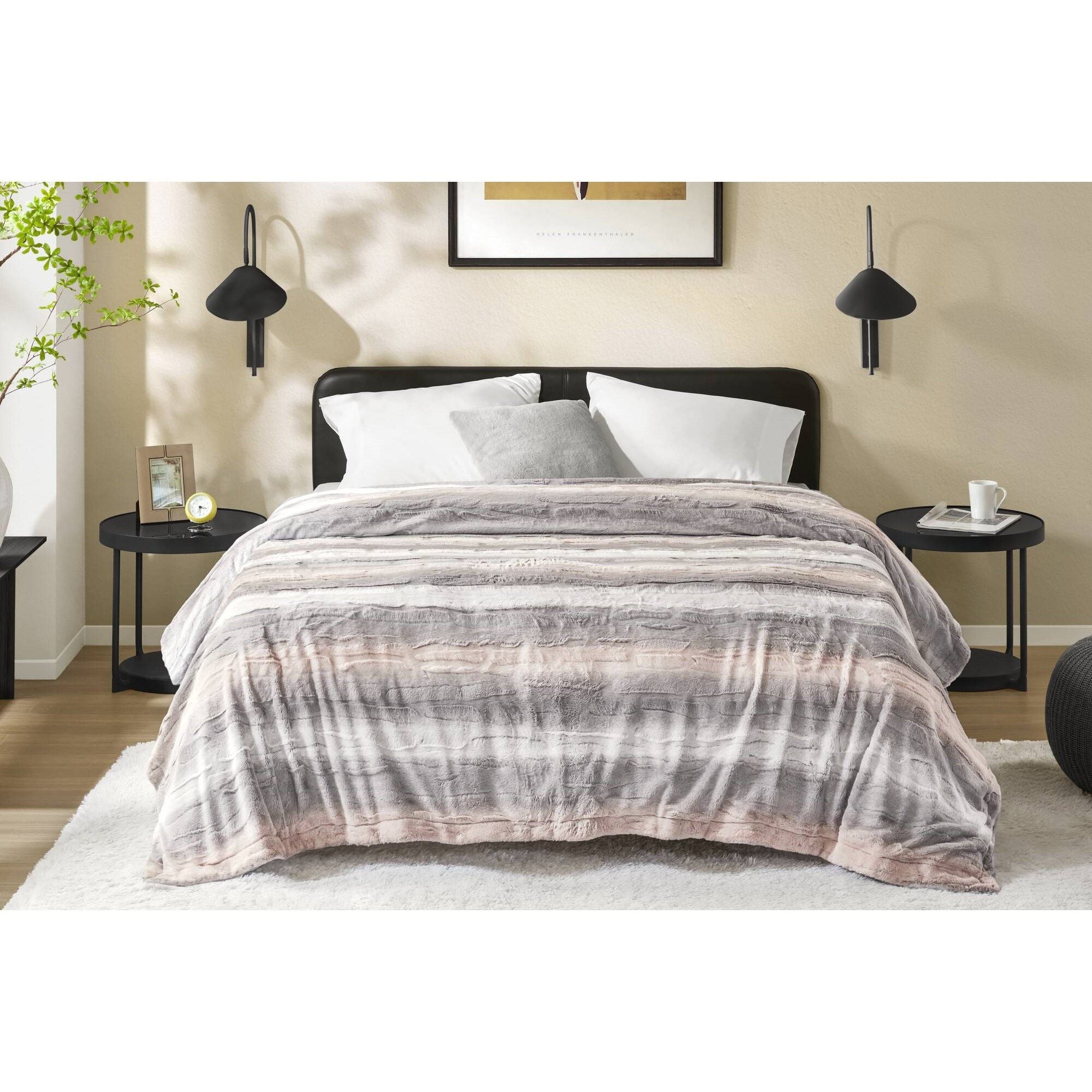 Zuri - 90" x 90" Blanket - Blush / Gray
