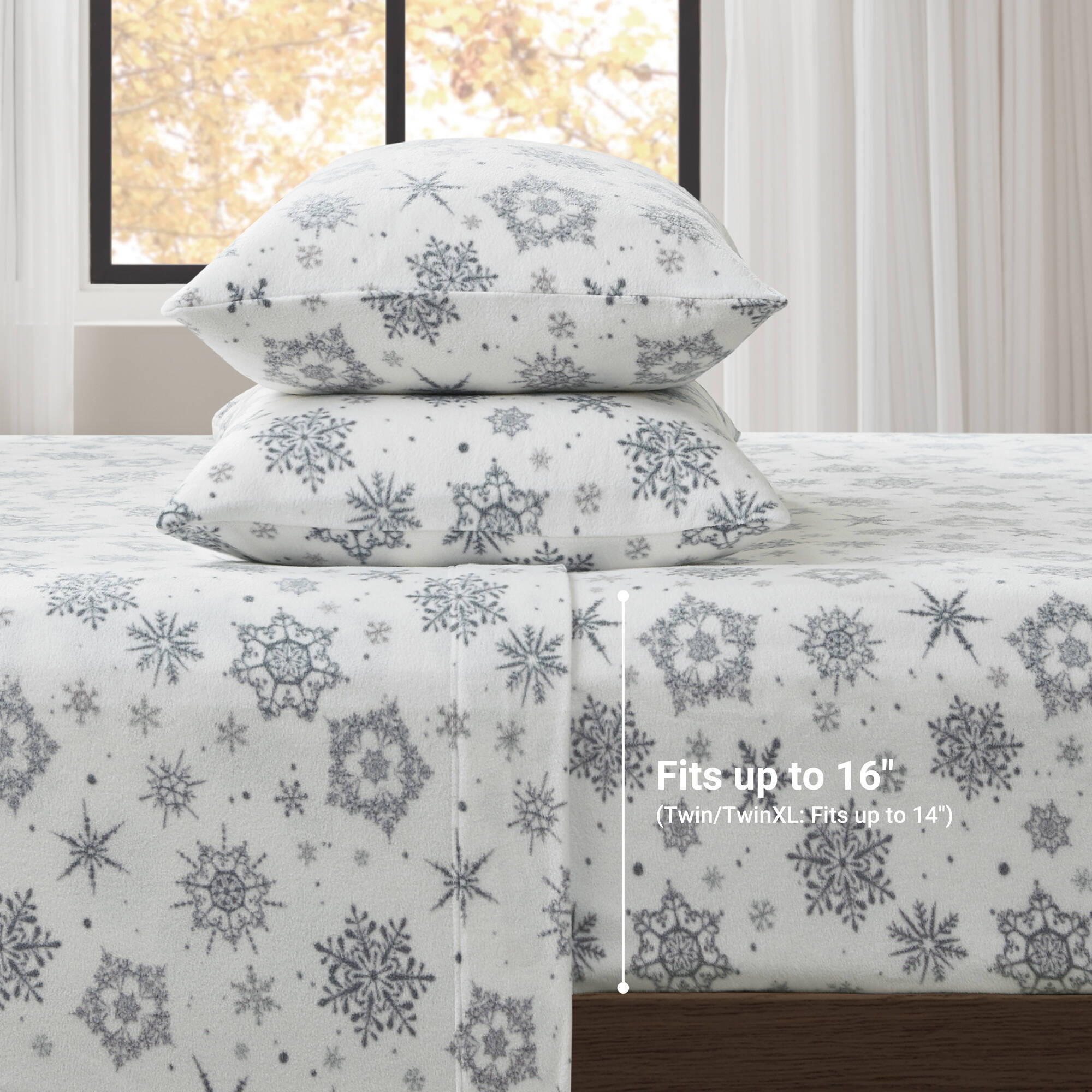 Micro Fleece - King Sheet Set - Gray Snowflake