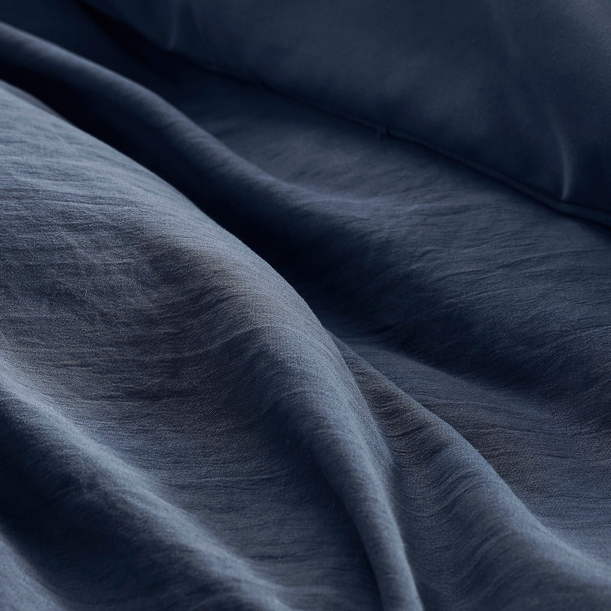 Porter - Twin/Twin Long Soft Washed Pleated Comforter Set - Navy