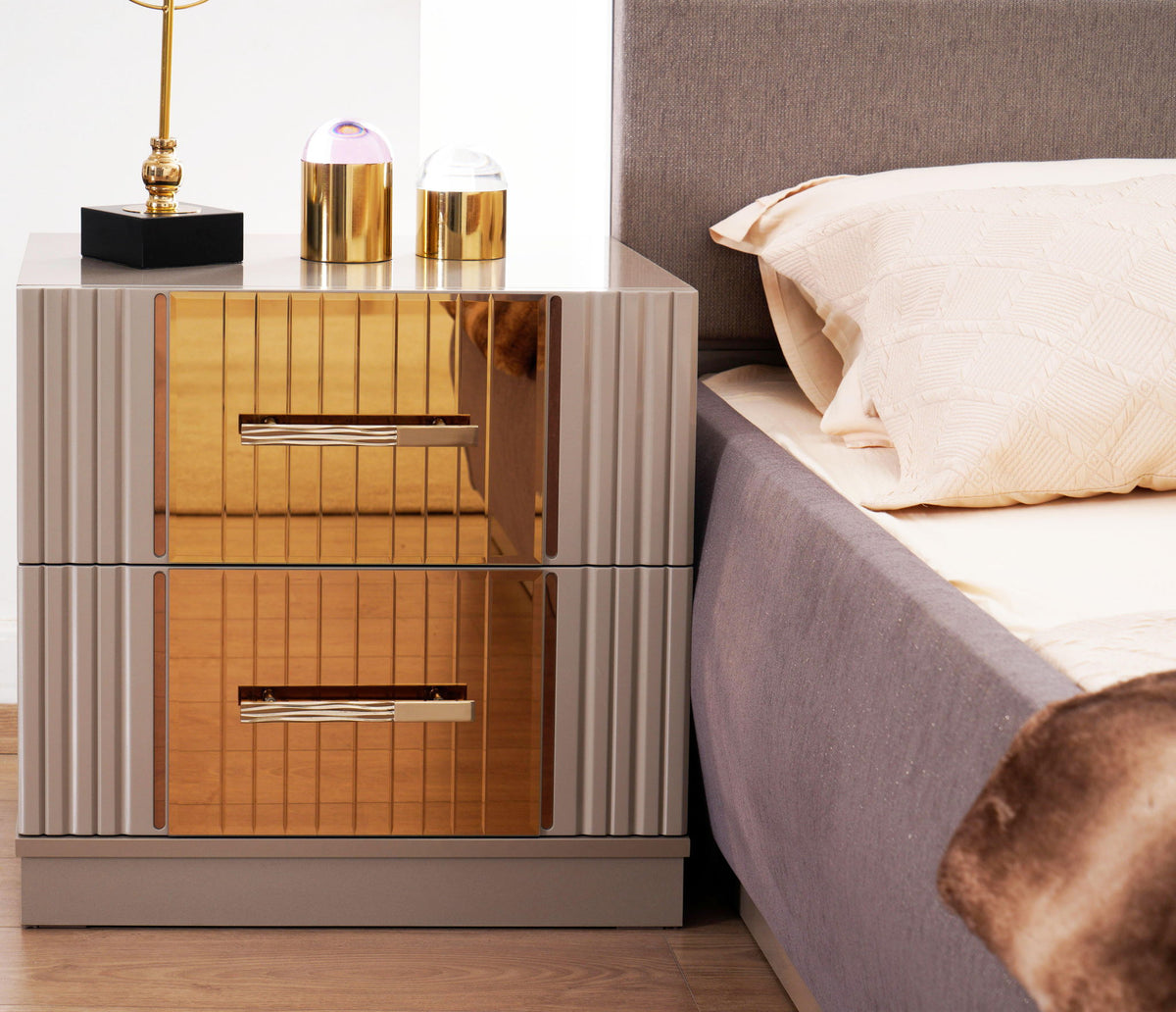 Lorenzo - Drawer Nightstand - Gray