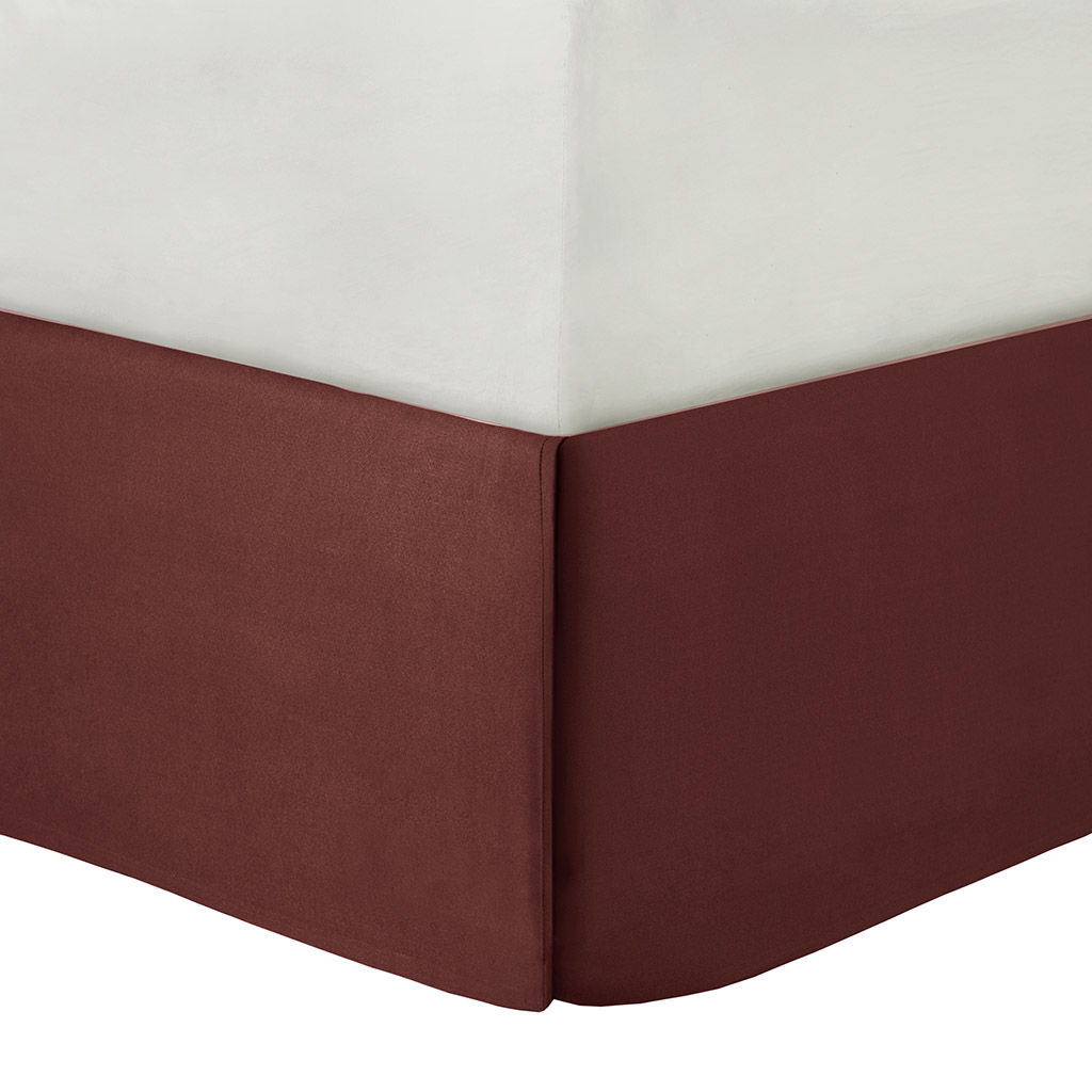 Brystol - Queen 24 Piece Room In A Bag - Red