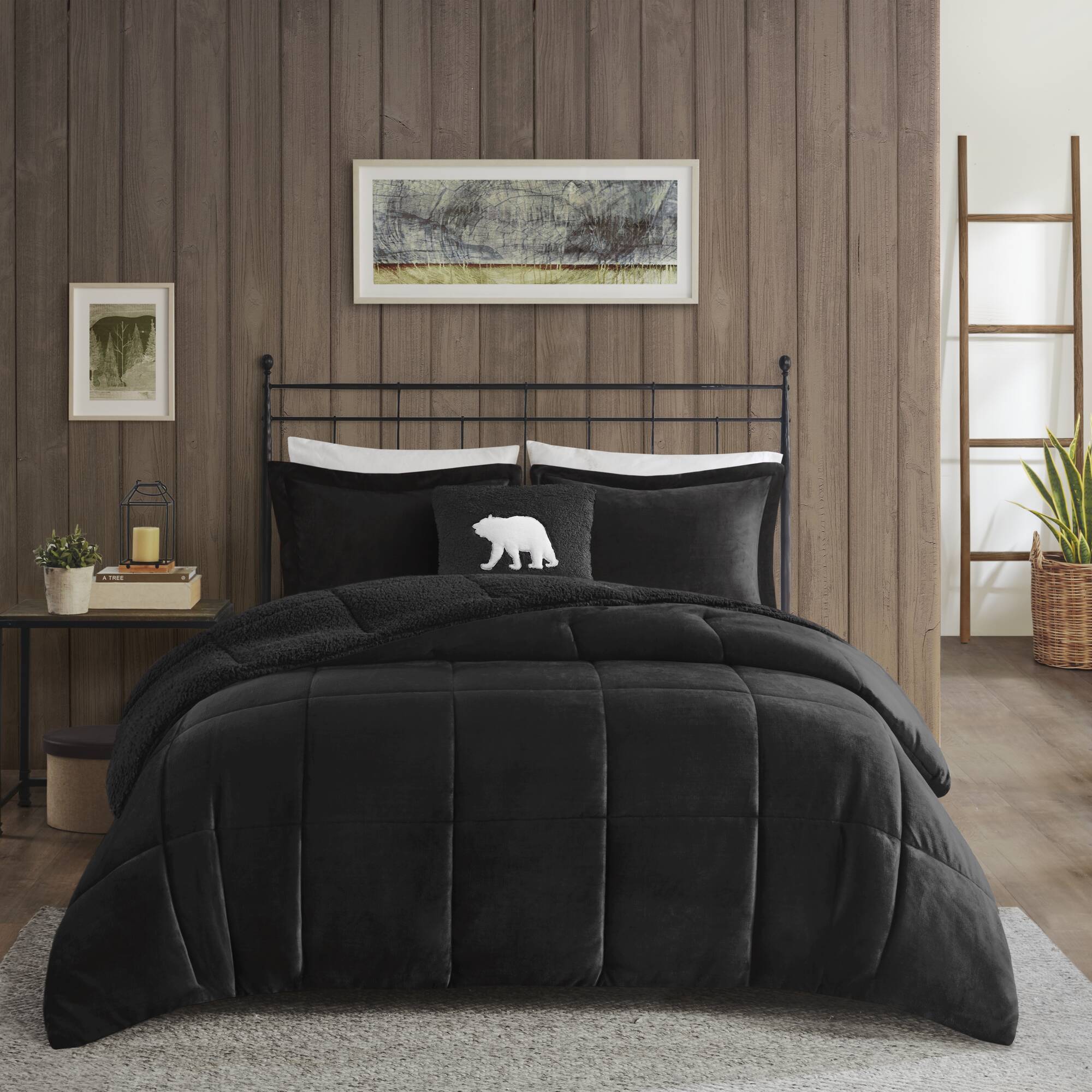 Alton - Full/Queen Plush Sherpa Down Alternative Comforter Set - Black