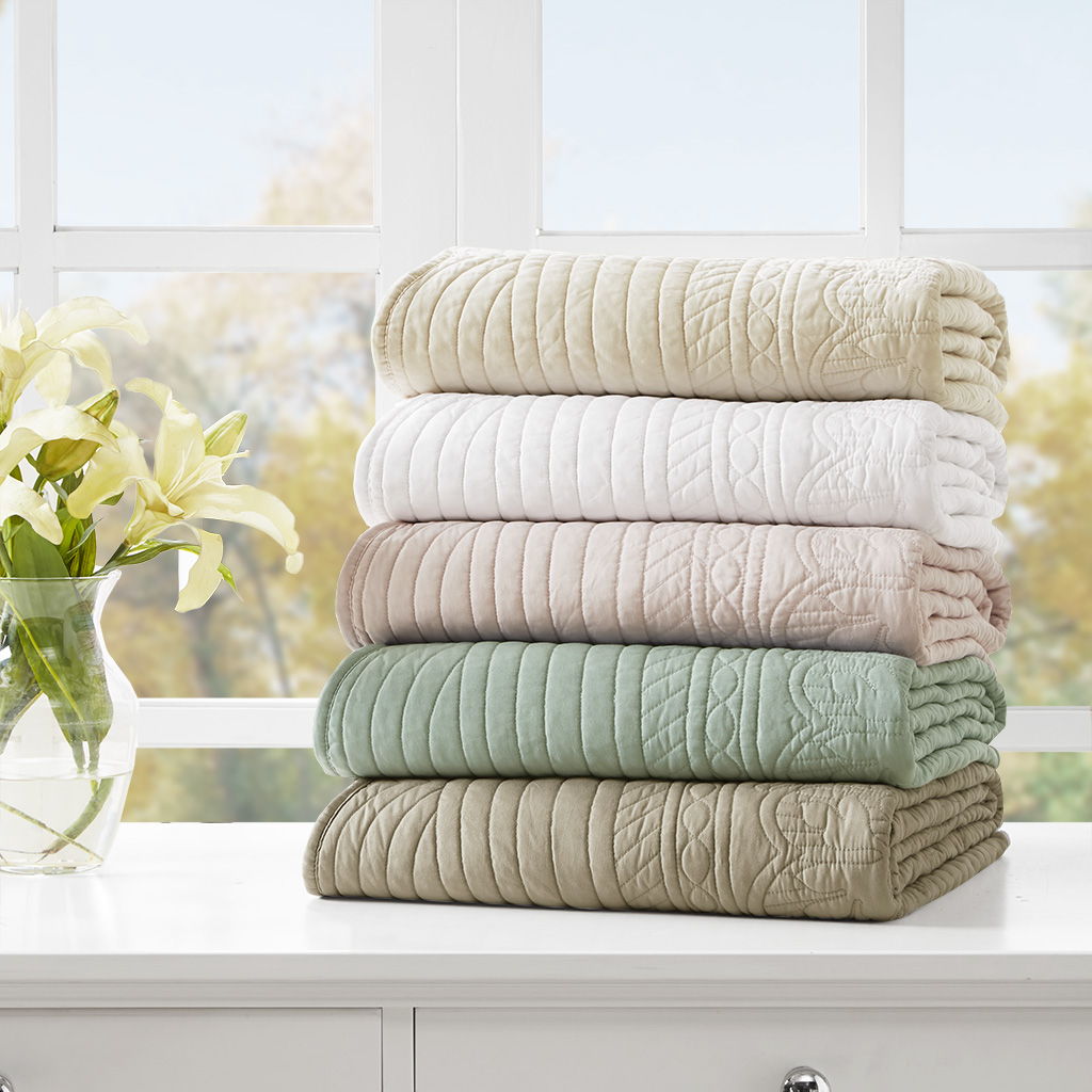 Tuscany - Oversized Quilted Throw - Khaki