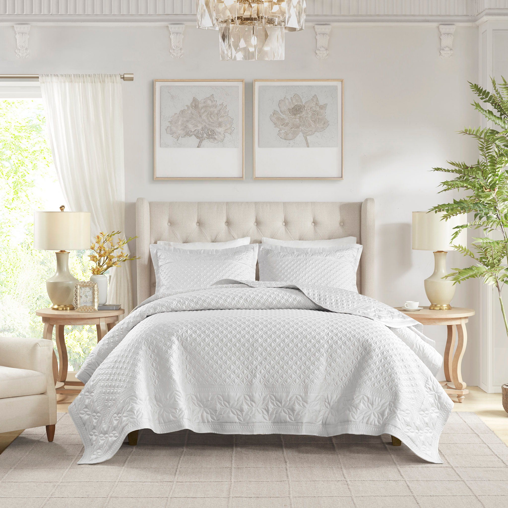 Versailles - 3 Piece Queen Gray Quilt Set - Gray