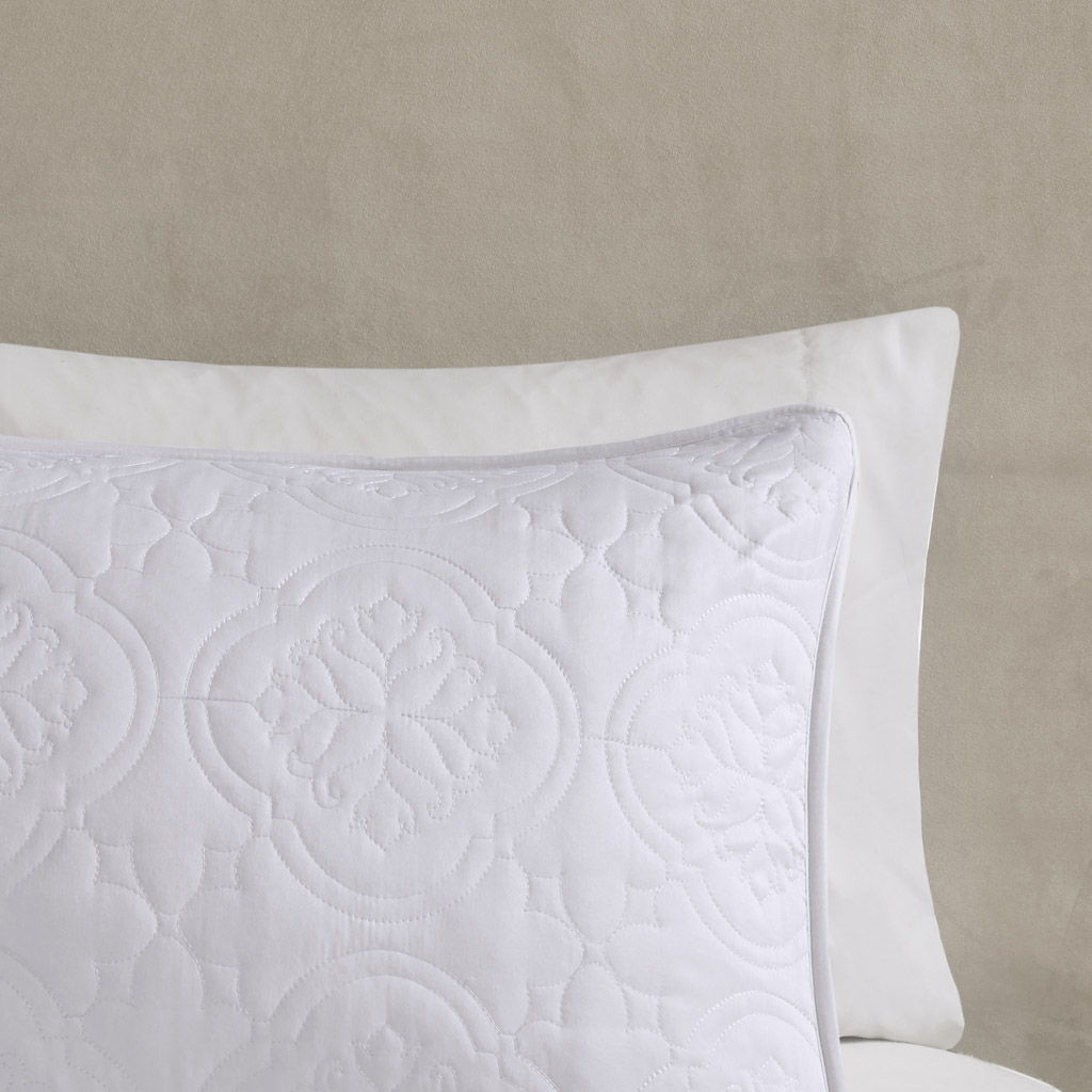Oakley - 3 Piece Reversible Bedspread Set - White