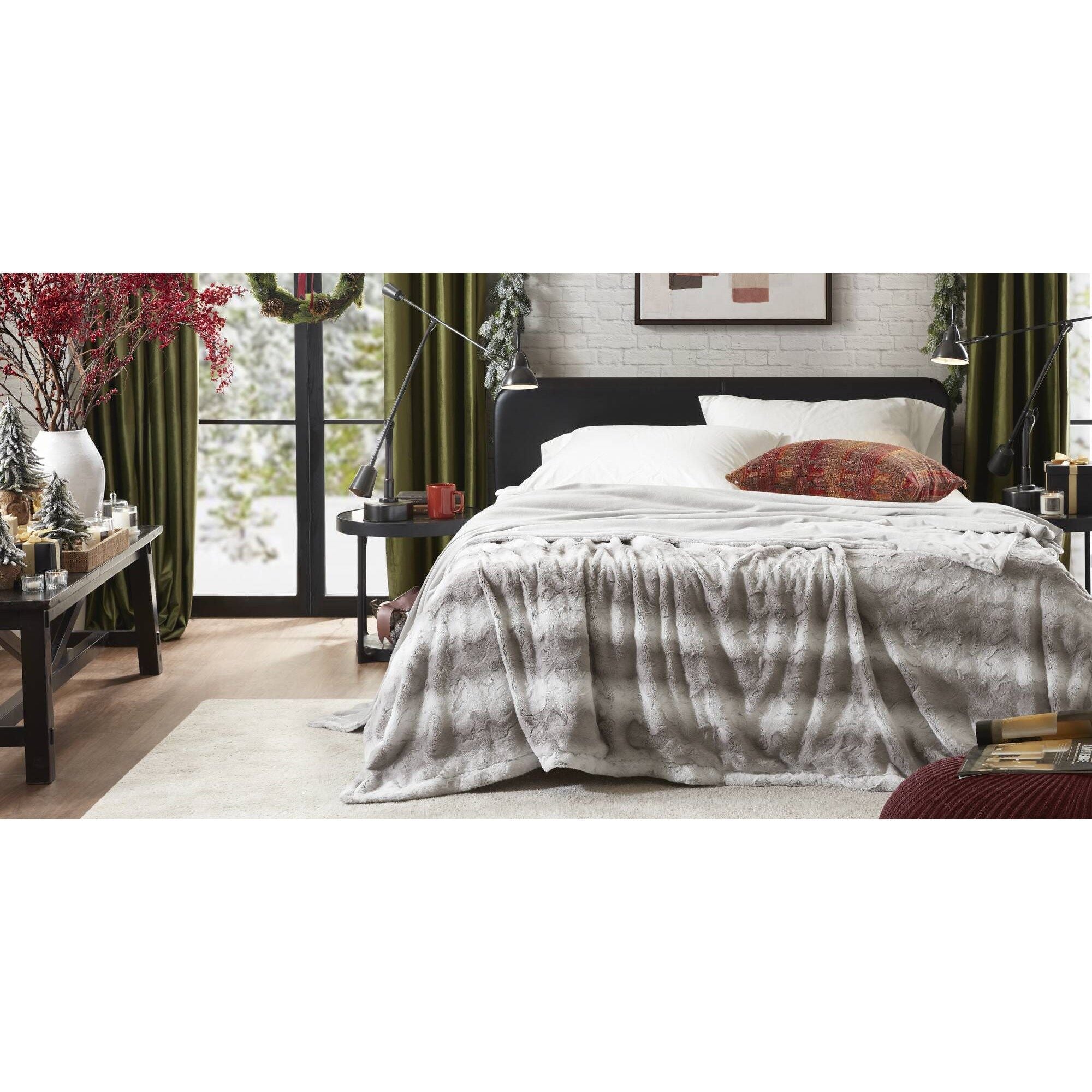 Zuri - 90" x 90" Blanket - Gray