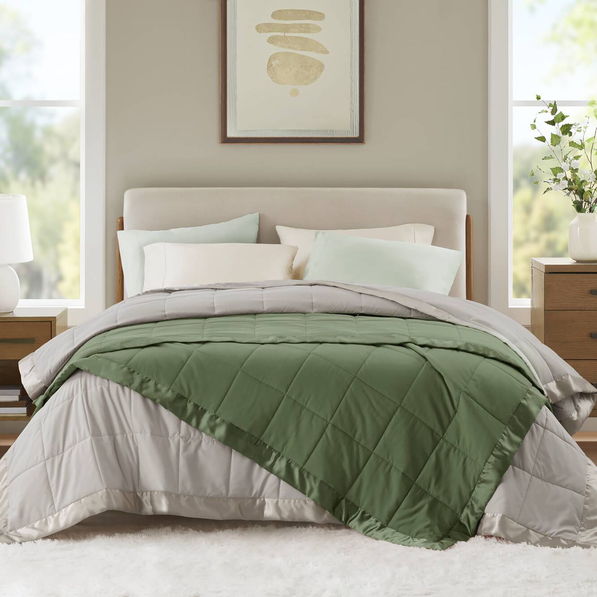 Windom - Full/Queen Lightweight Down Alternative Blanket With Satin Trim - Green