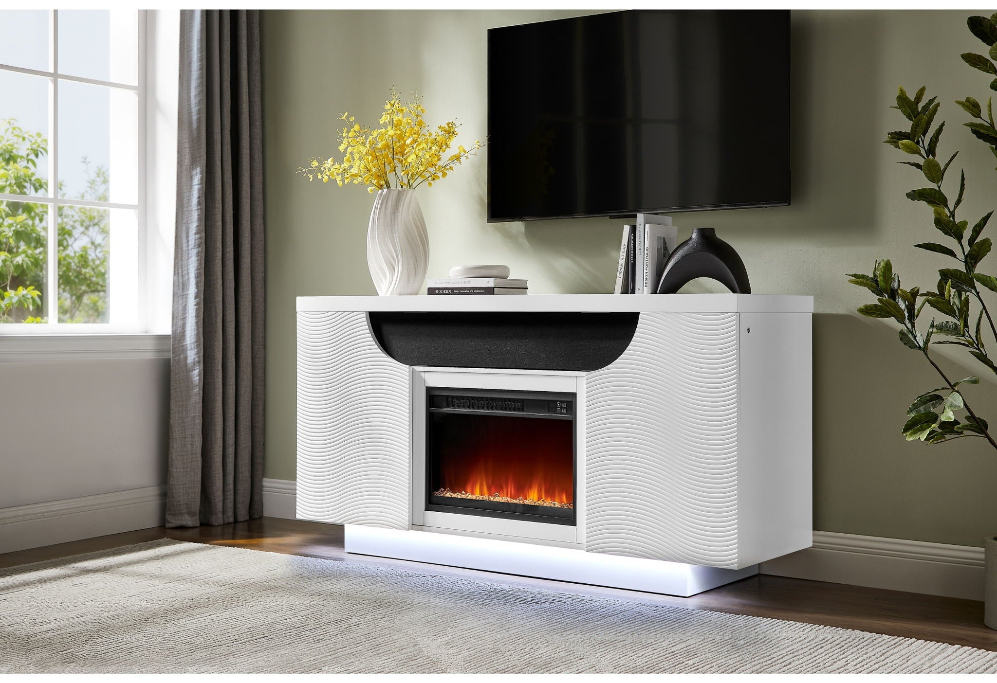 Aileen - 66" Entertainment Unit With LED, Speakers, Crystal Inserts And Pop Up Center Doors - White