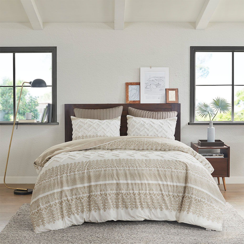 Mila - 3 Piece Duvet Cover Set With Tufting - Taupe