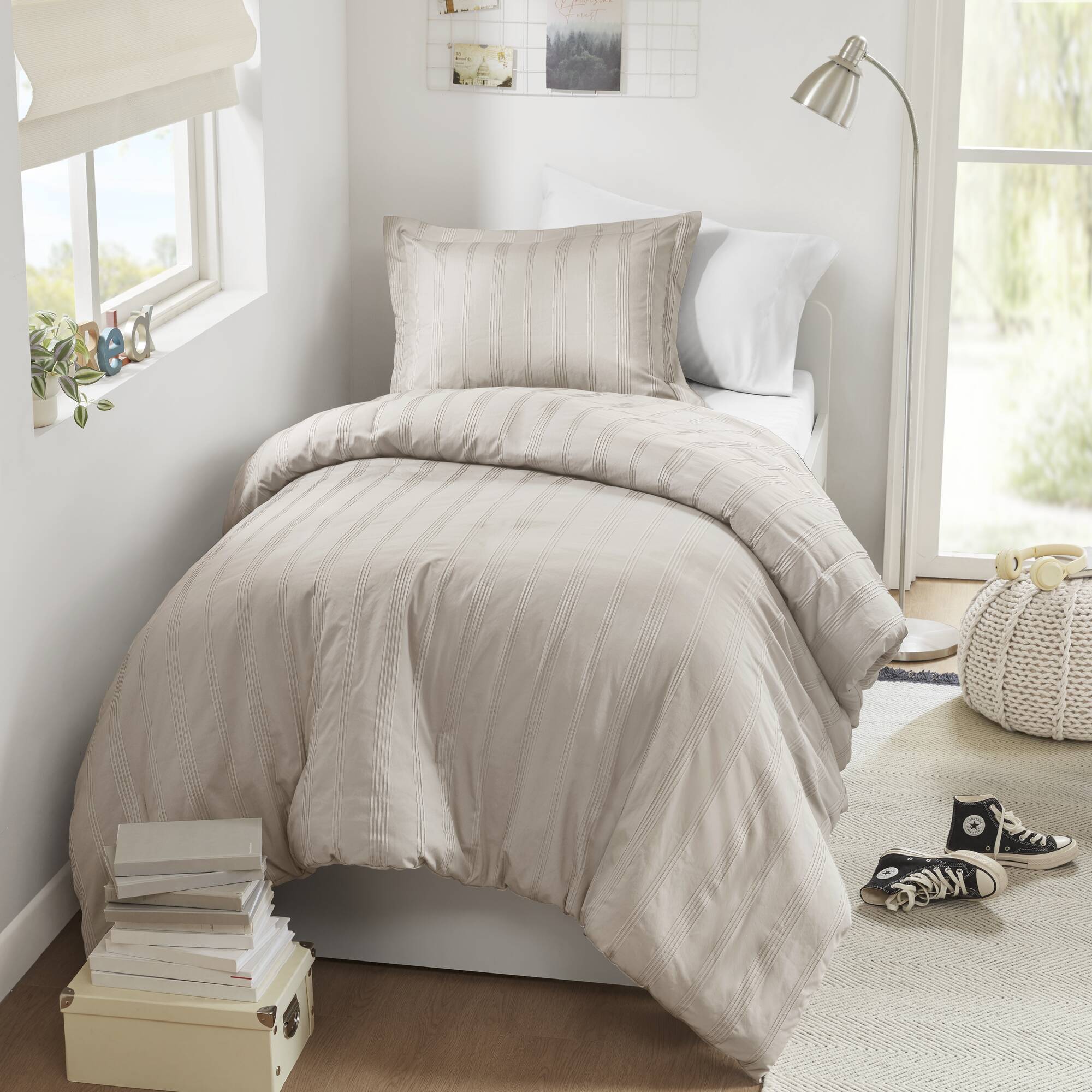 Logan - Twin/Twin Long Striped Duvet Set - Neutral