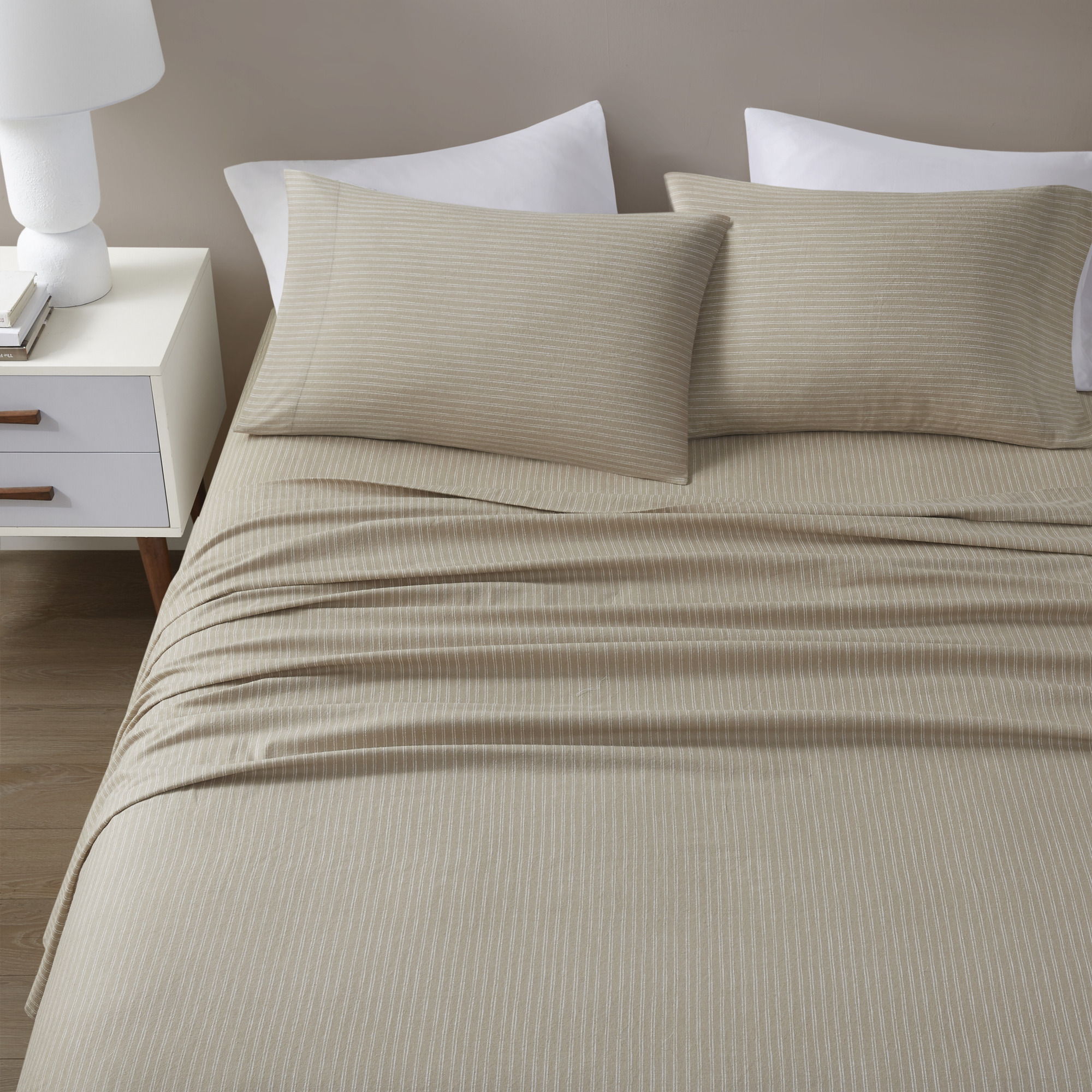Cozy Cotton Flannel - California King Printed Sheet Set - Beige / White Stripes
