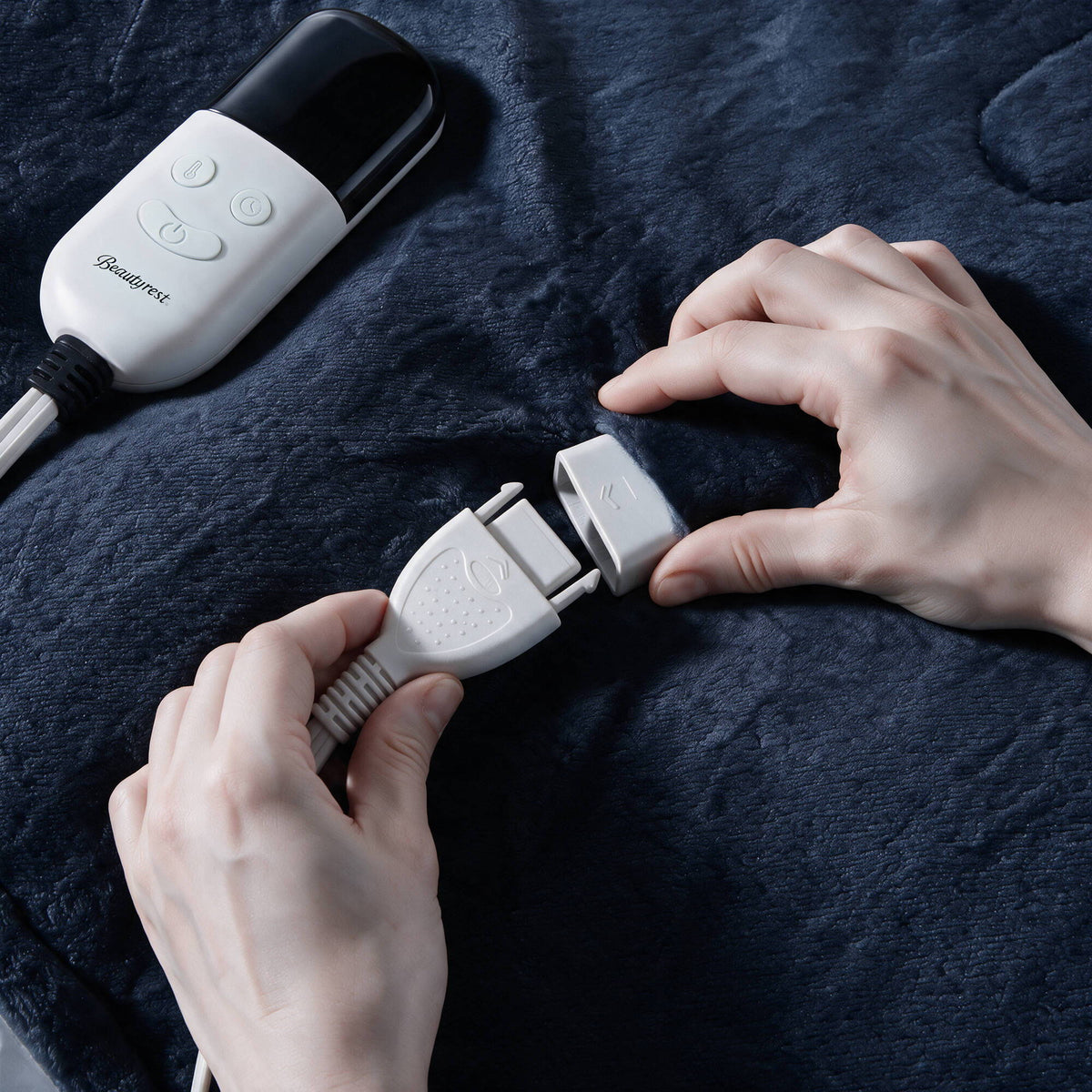 Heated Microlight to Berber - Throw - Indigo