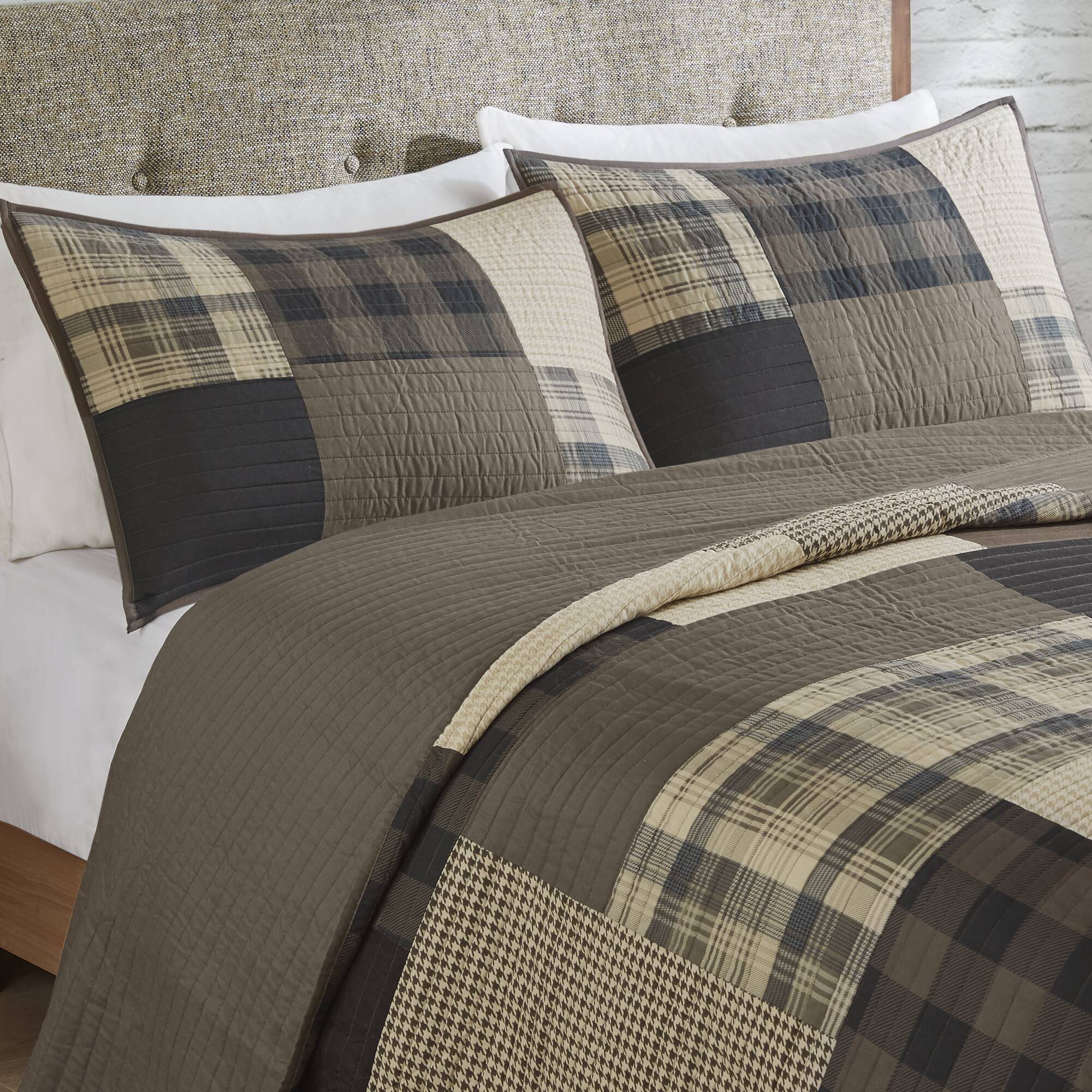 Winter Hills - Oversized Quilt Set - Tan