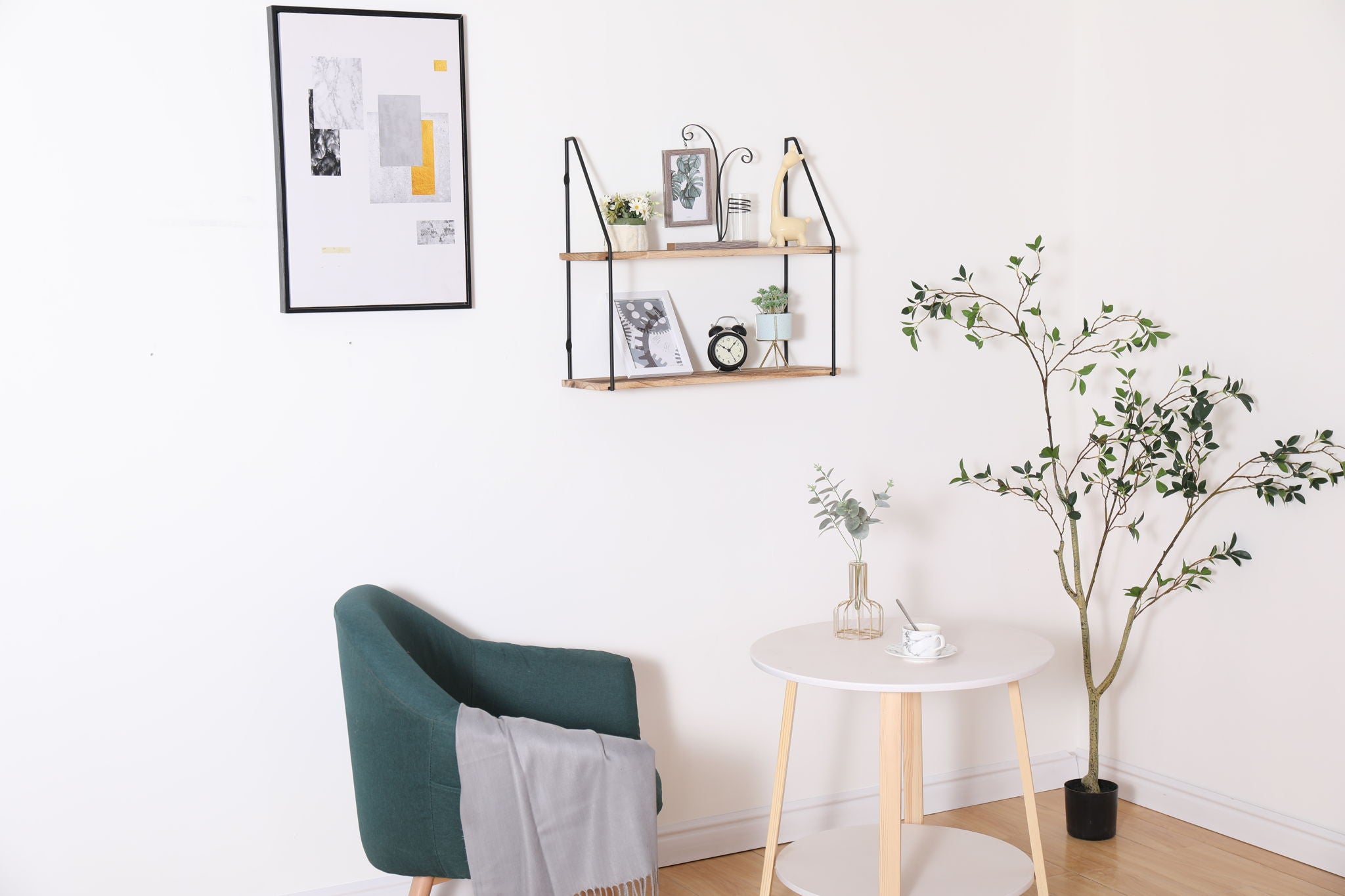 Gardenia - Wall Mounted Wall Storage, Decorative Hanging Display