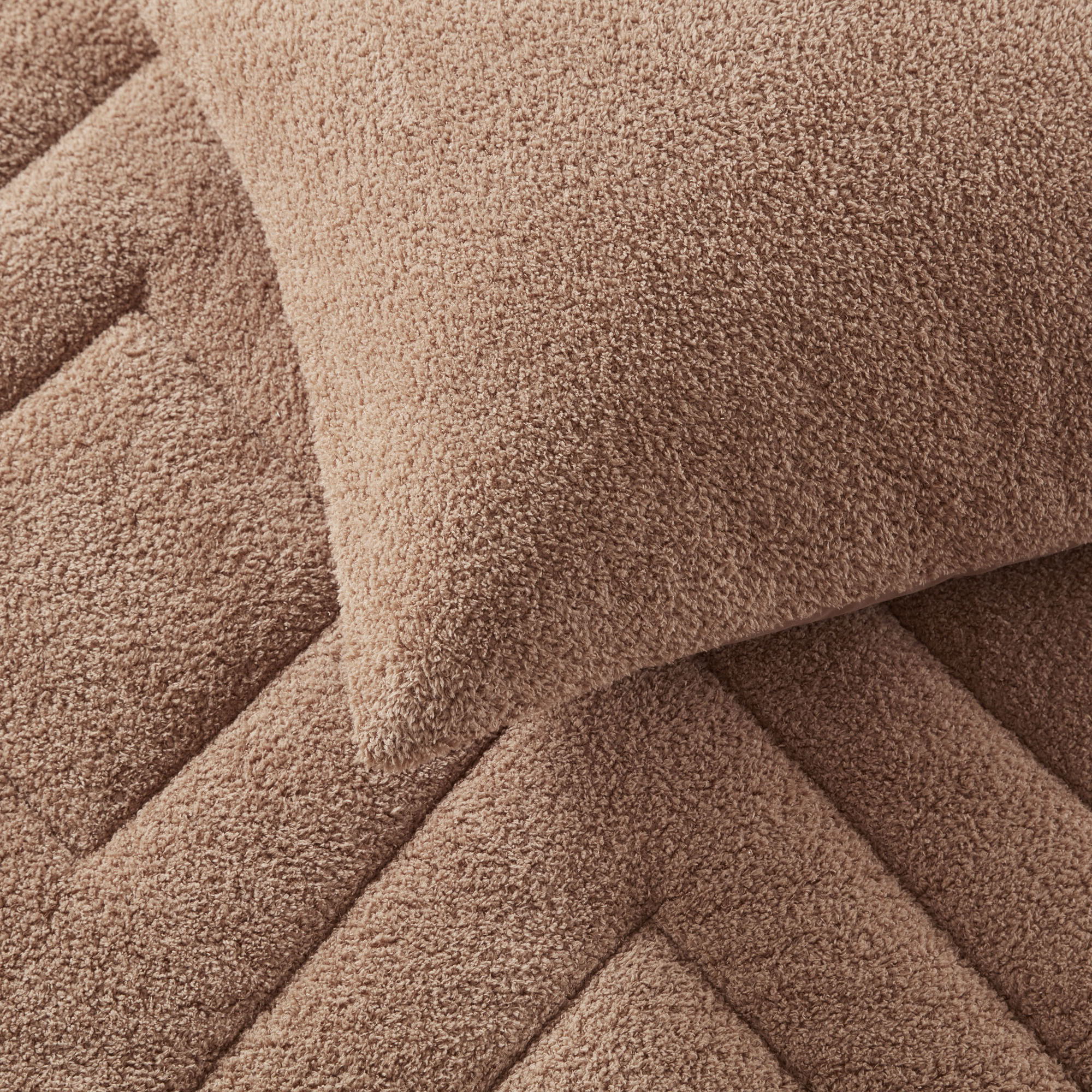Kyla - Full/Queen Double Diamond Quilted Teddy Comforter Set - Brown