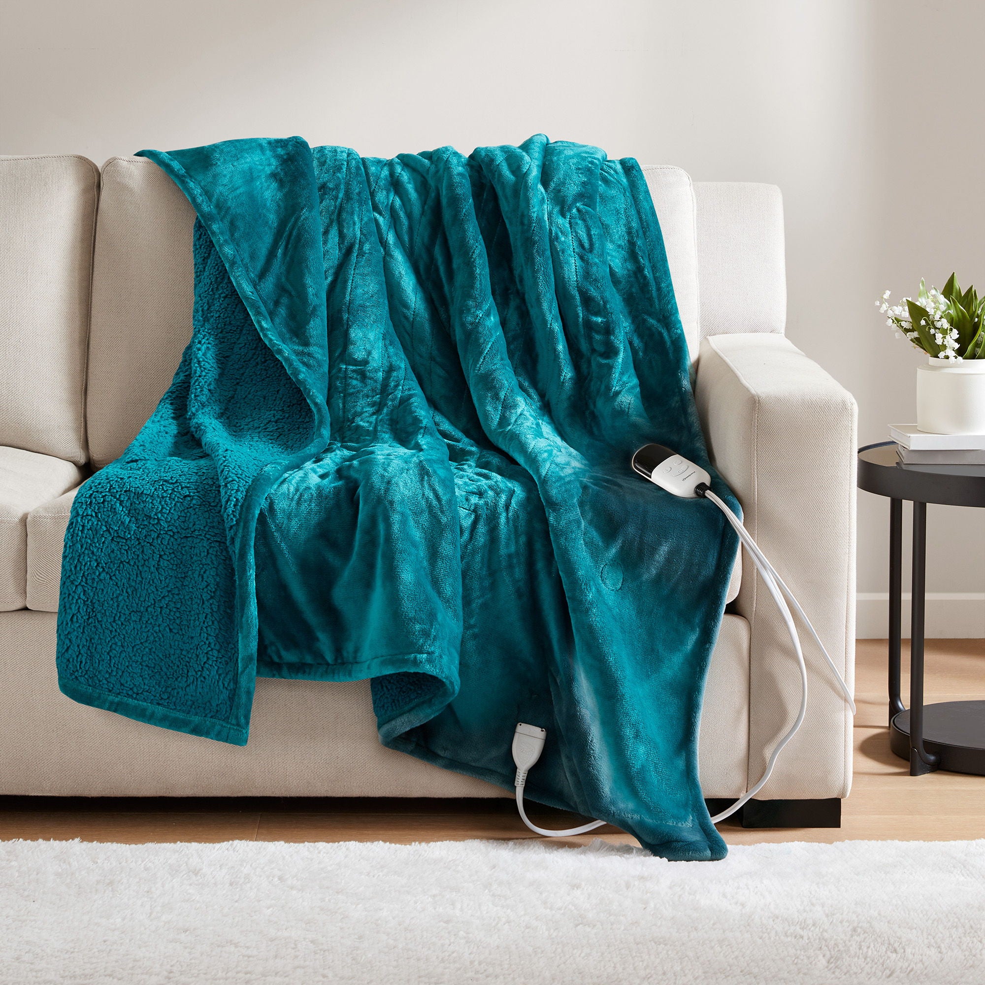 Heated Microlight to Berber - Throw - Teal