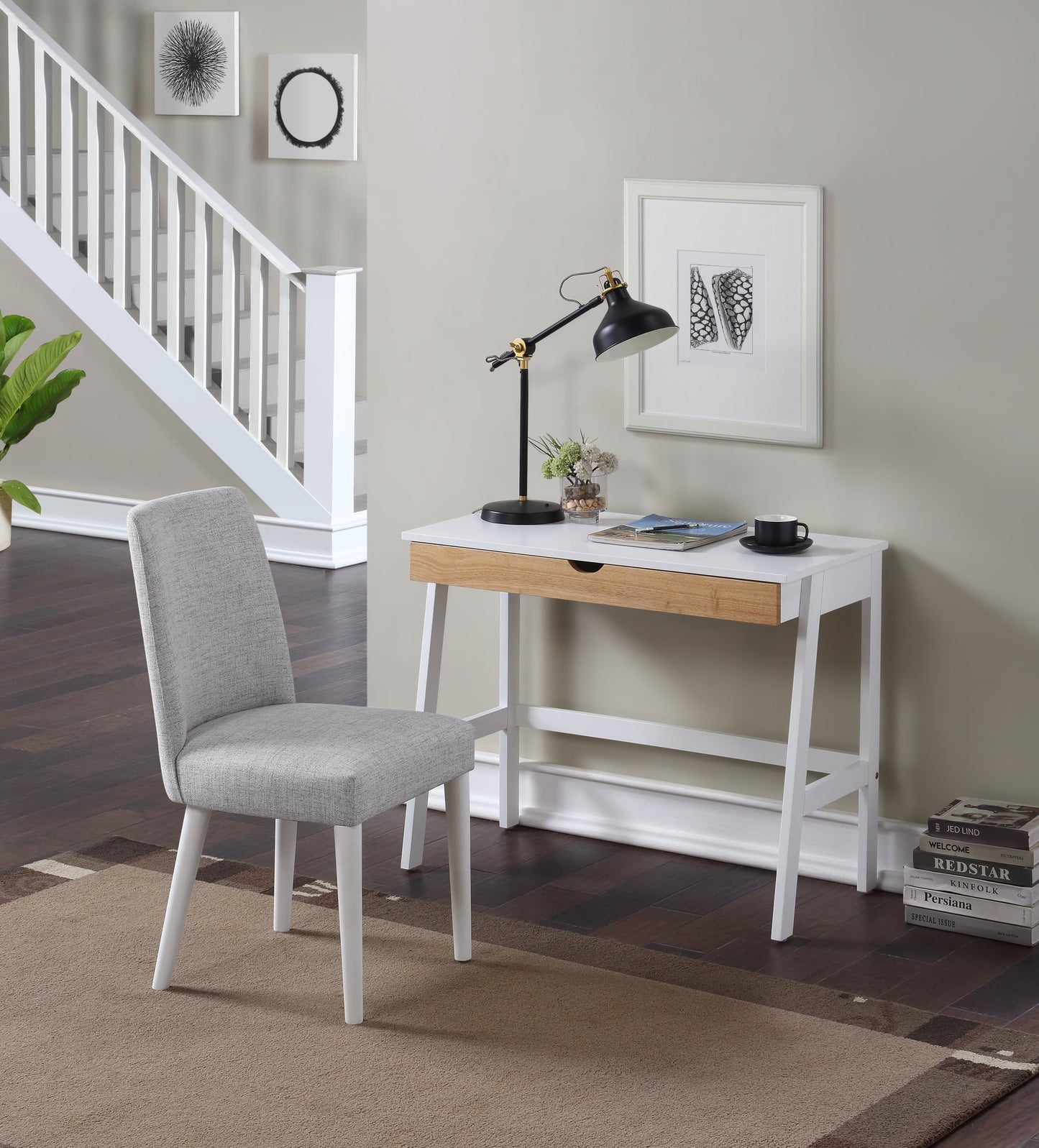 Hilton Desk In White/Natural