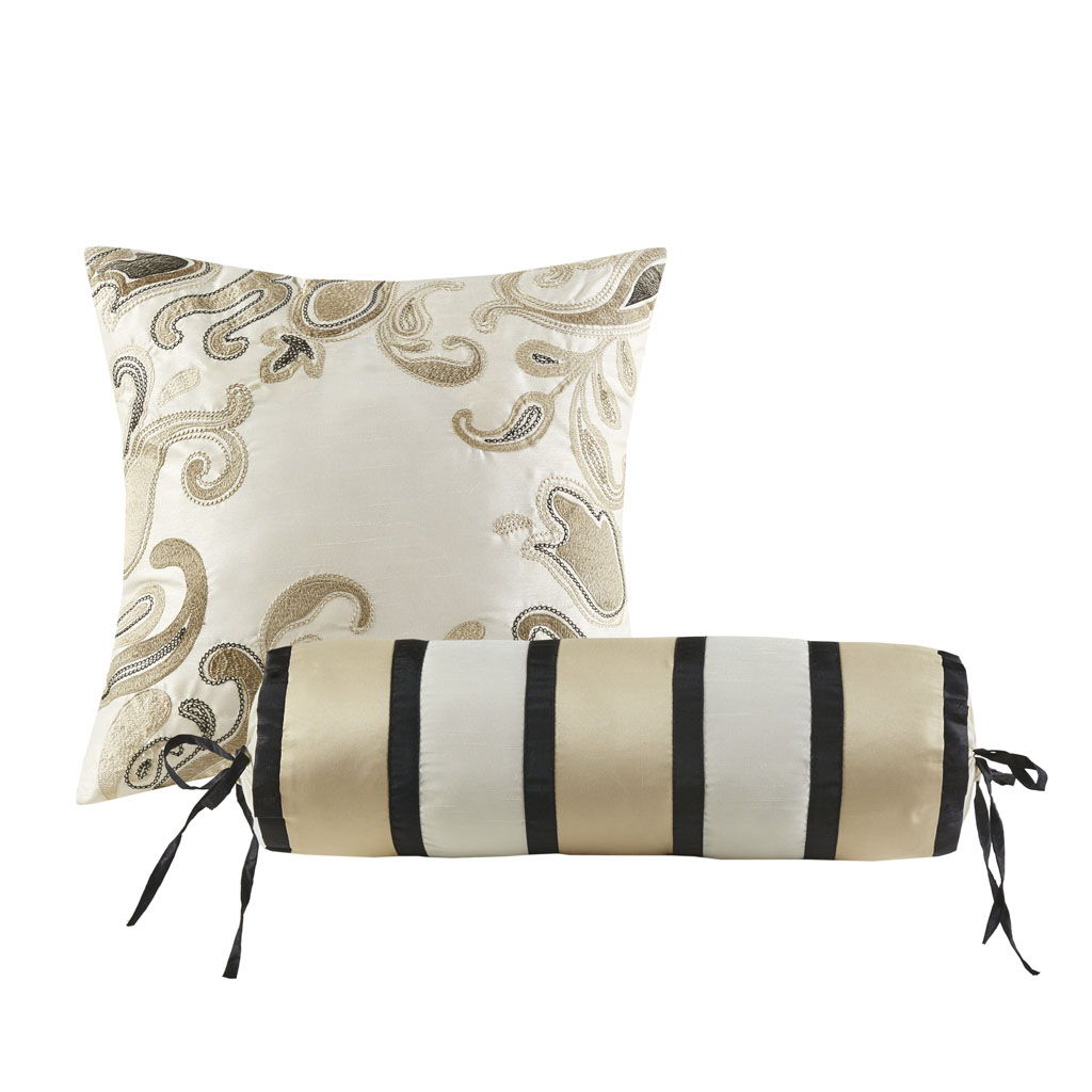 Aubrey - 5 Piece Queen Jacquard Bedspread Set With Throw Pillows - Black