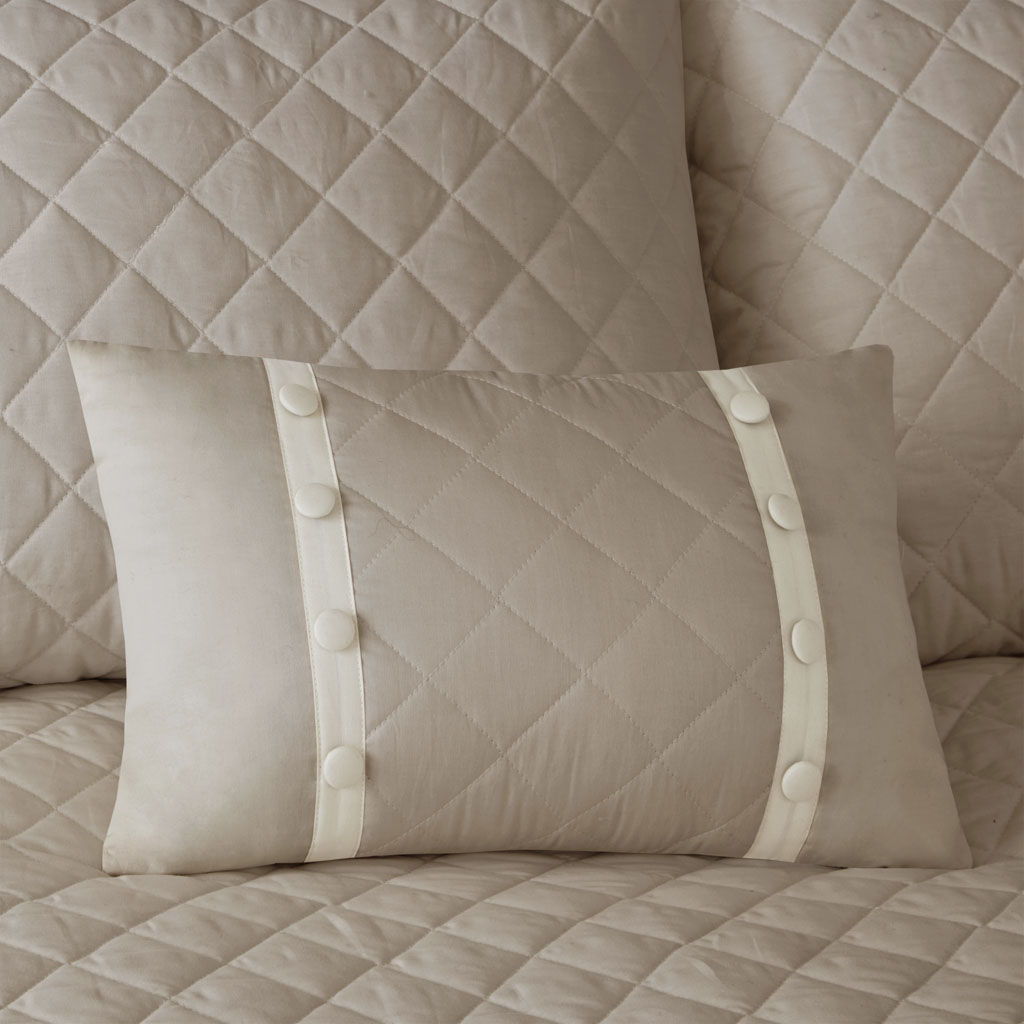 Breanna - King 4 Piece Reversible Tailored Bedspread Set - Neutral