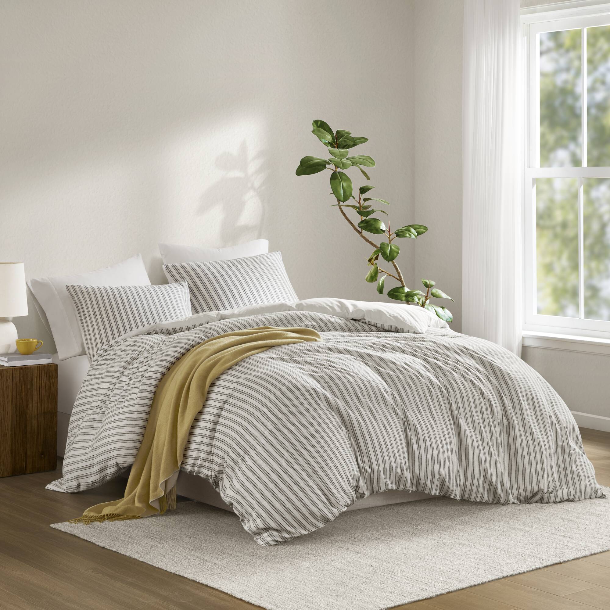Etta - 3 Piece King Duvet Set - Gray