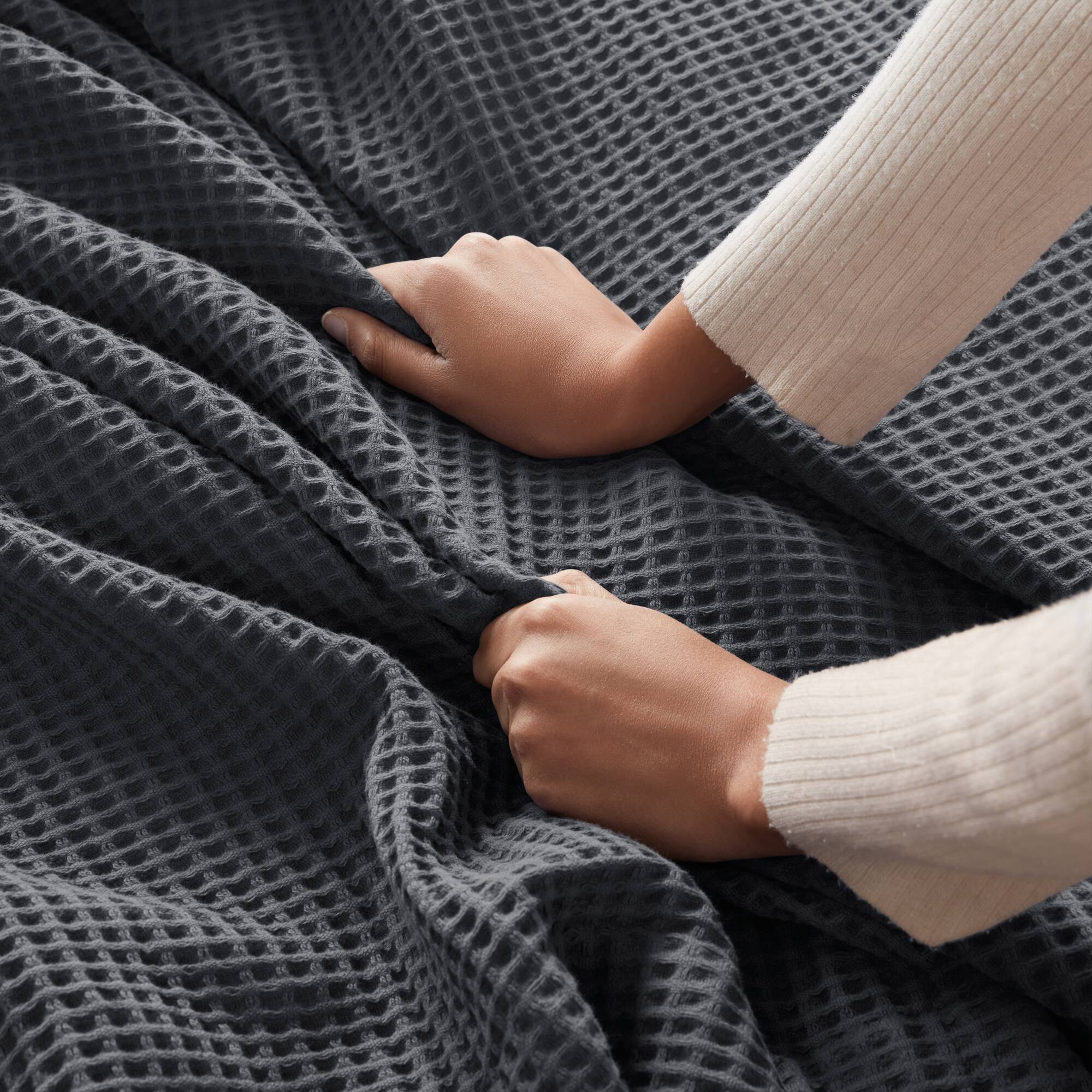 Waffle Weave - King Cotton Blanket - Dark Gray
