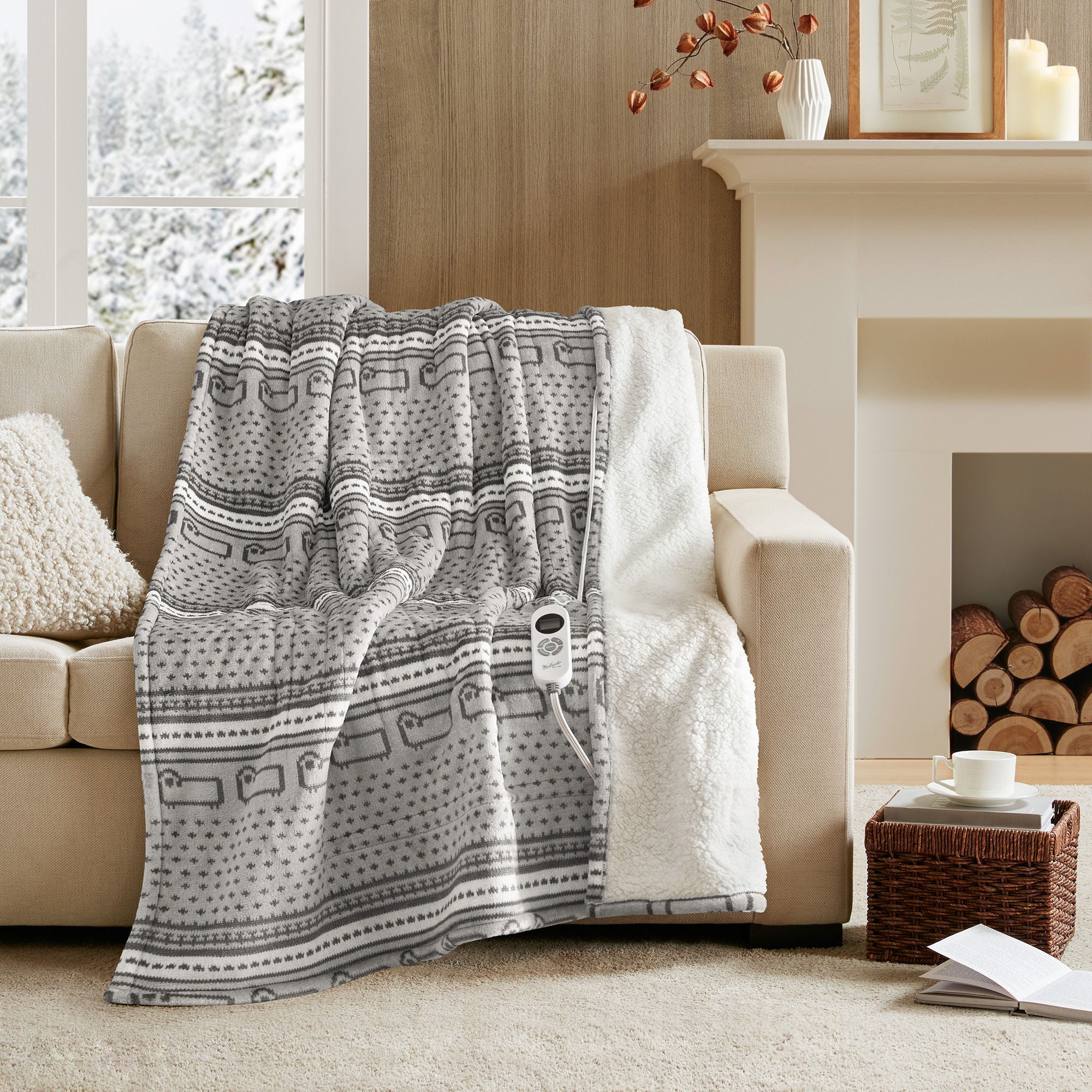 Print Plush to Sherpa - Heated Throw - Gray Cozy Sheep