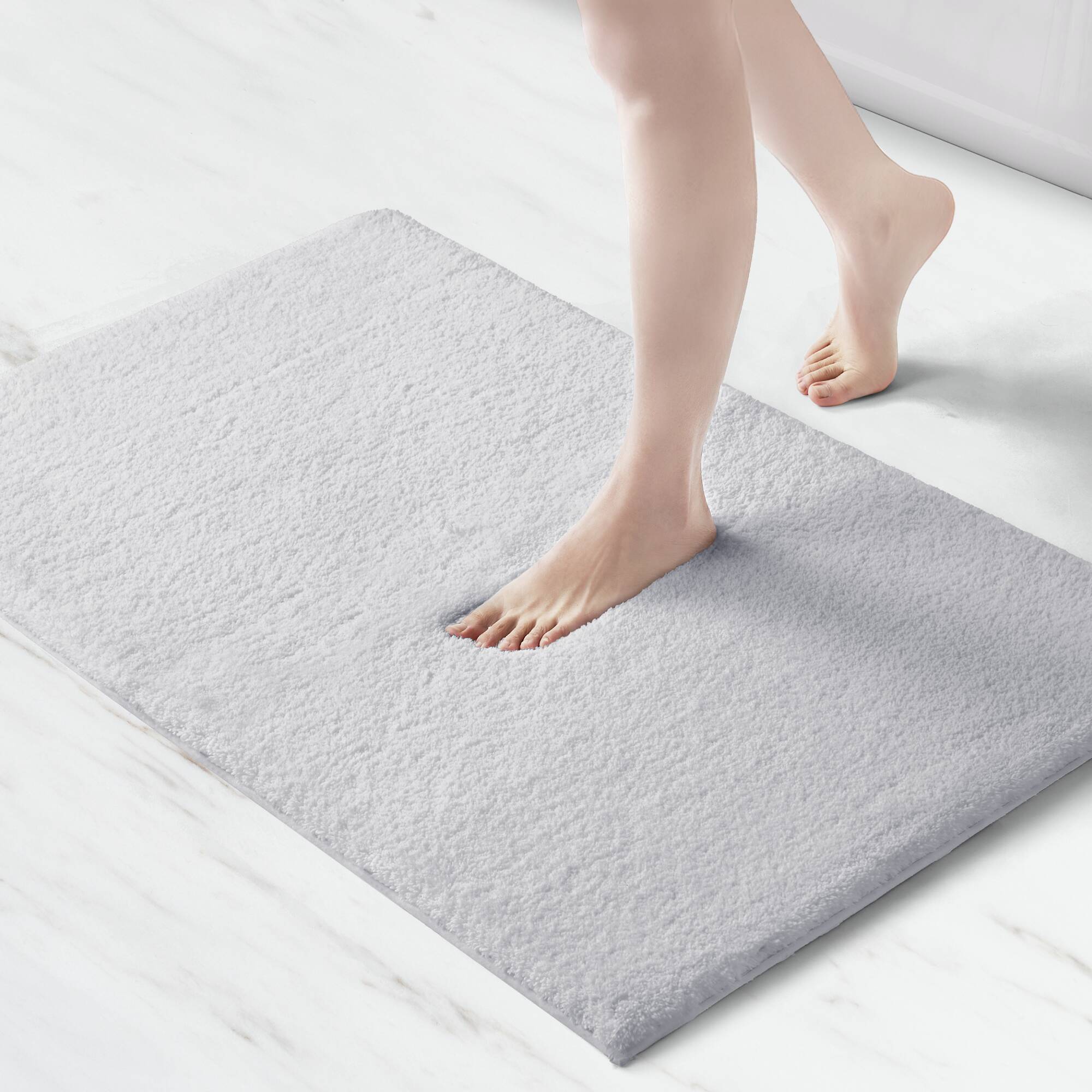 Marshmallow - 20" x 30" Bath Rug - Pearl Silver