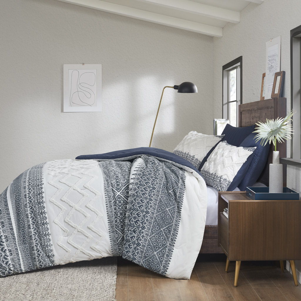Mila - 3 Piece Comforter Set With Tufting - Navy