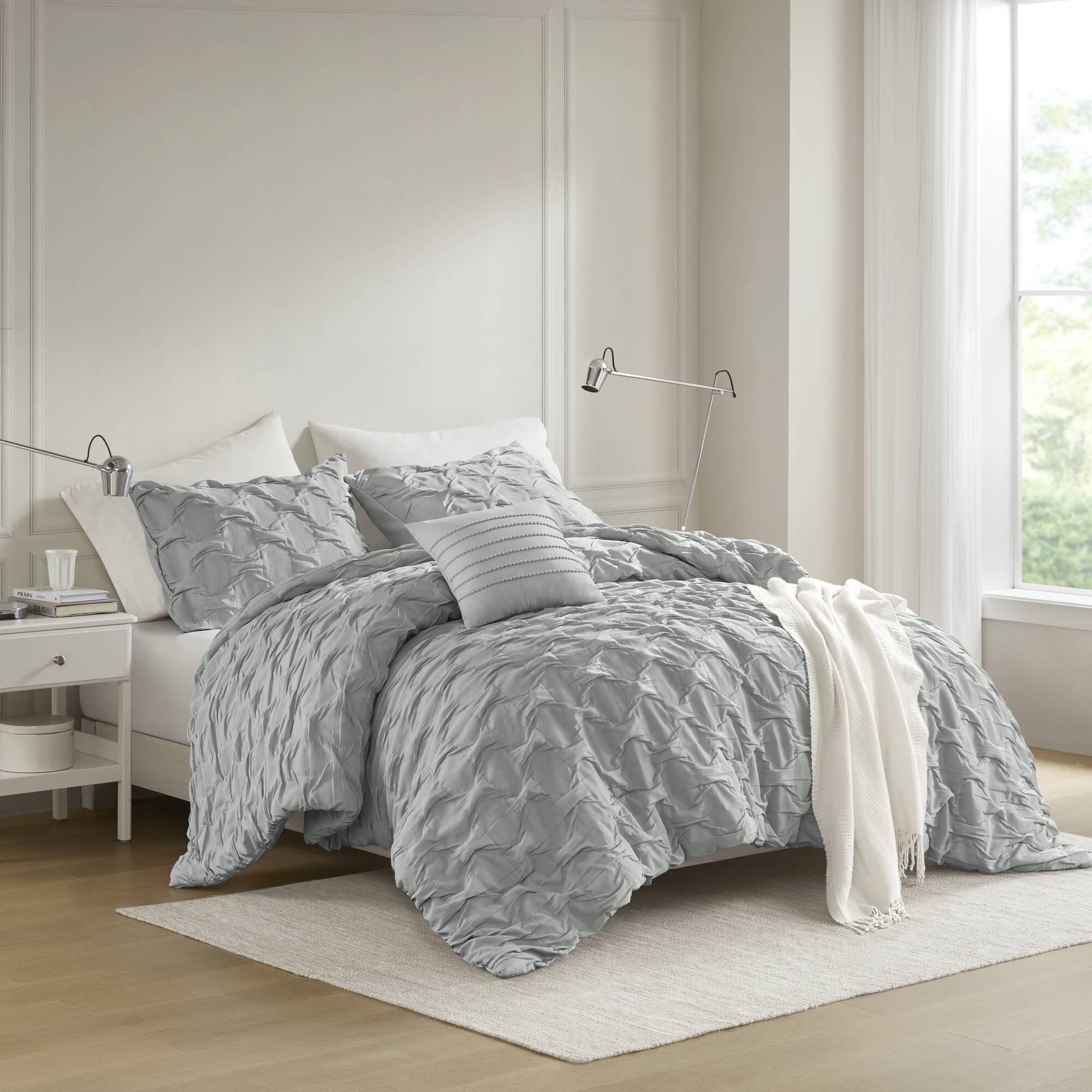 Bailey - King/California King Diamond Pucker Comforter Set - Gray