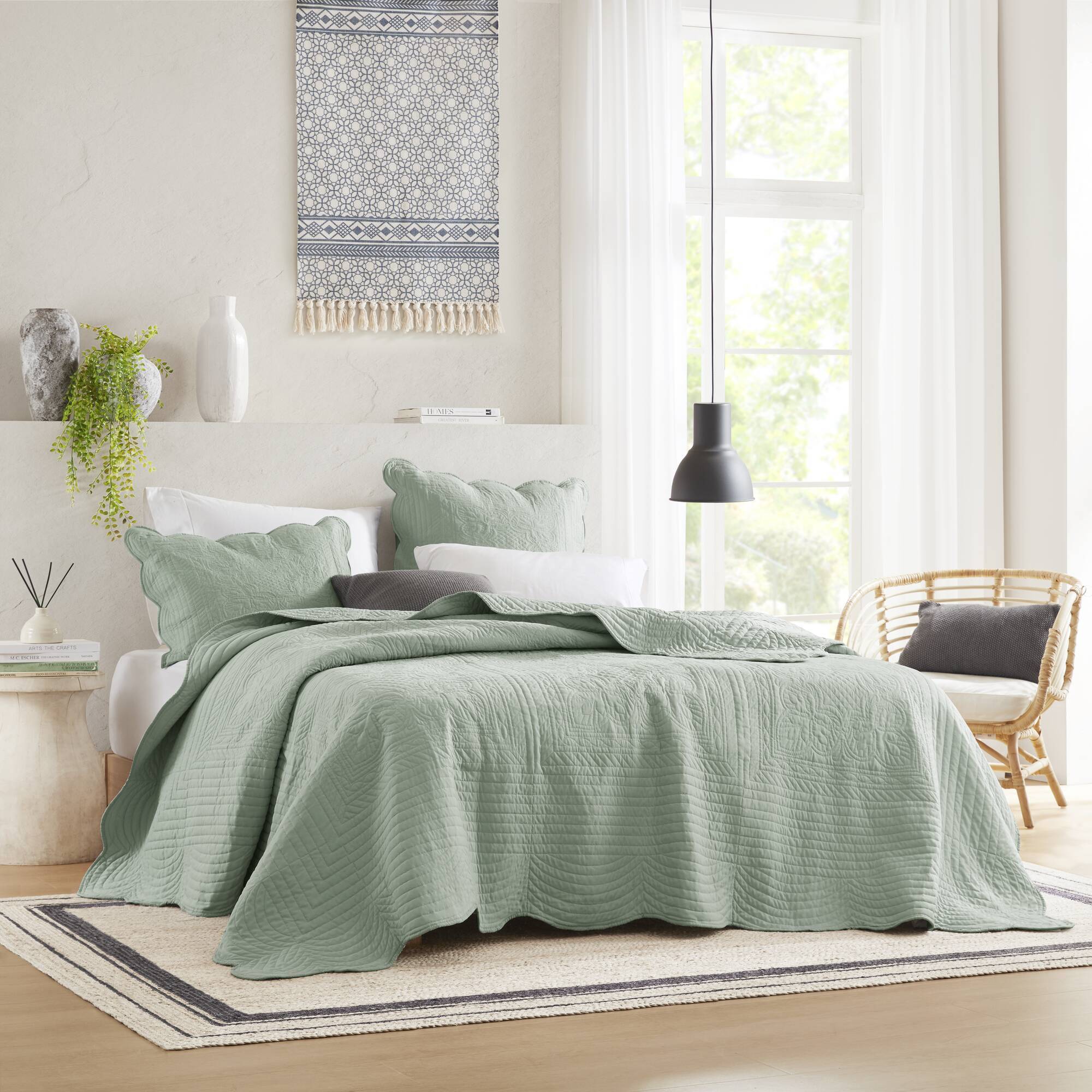Tuscany - 3 Piece Reversible Scalloped Edge Coverlet Set - Seafoam