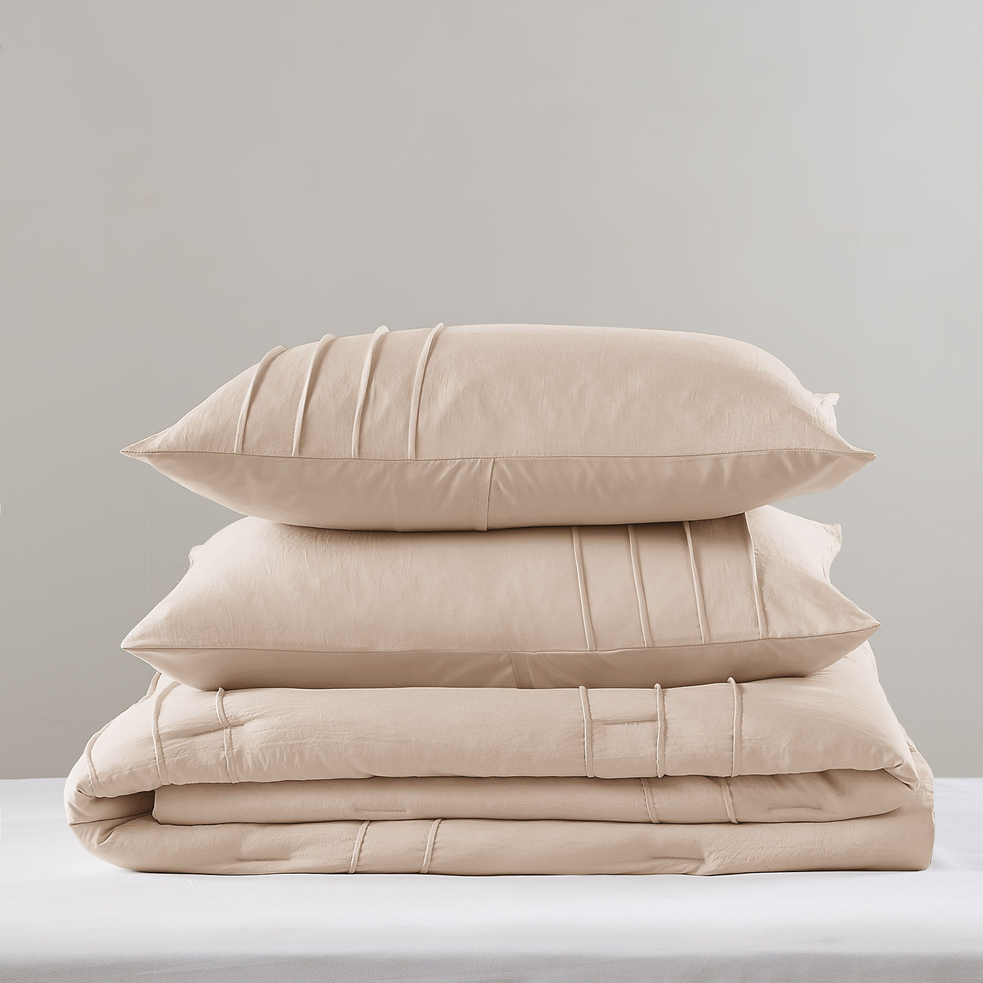 Porter - Queen Soft Washed Pleated Comforter Set - Blush