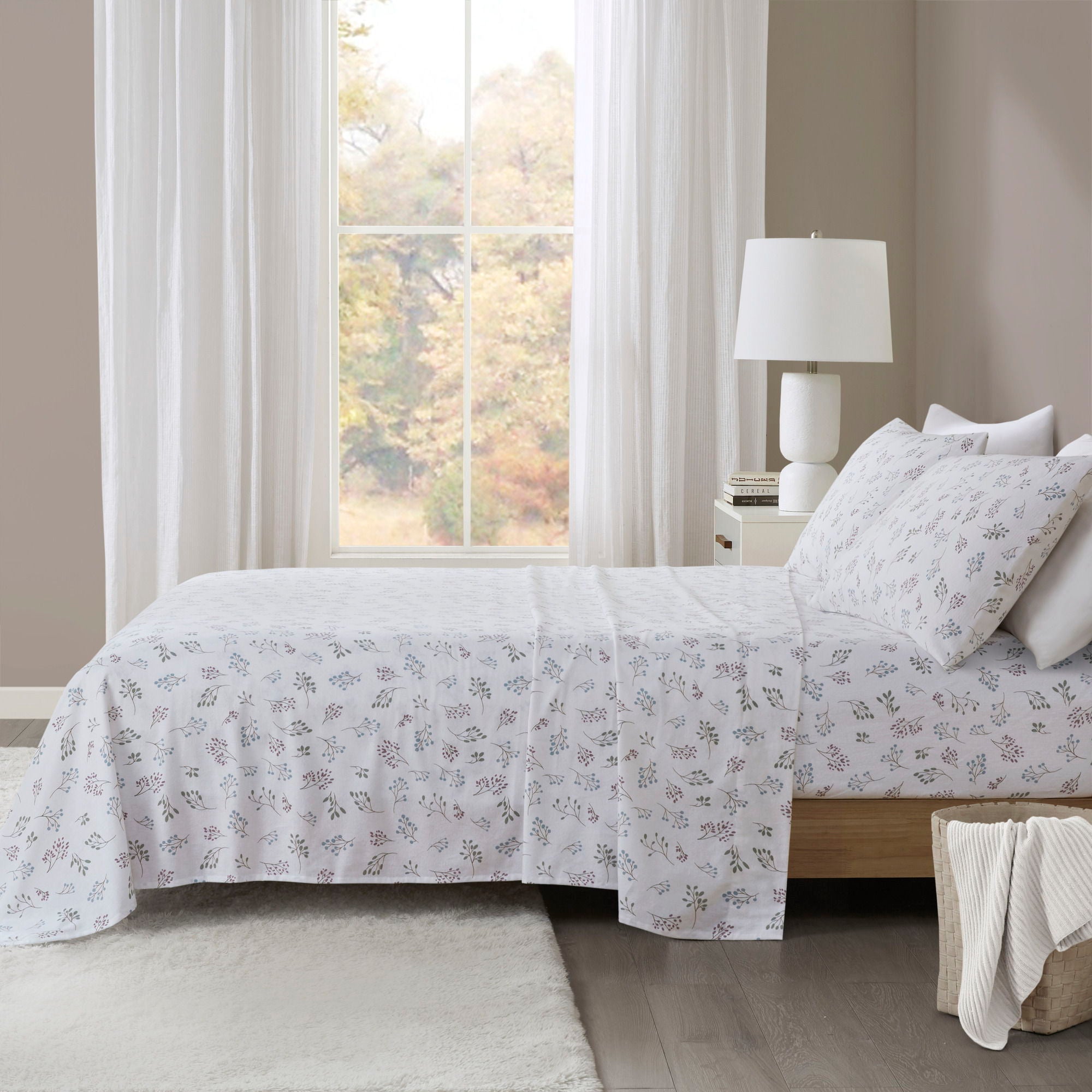 Cozy Cotton Flannel - King Printed Sheet Set - White Tossed Botanical