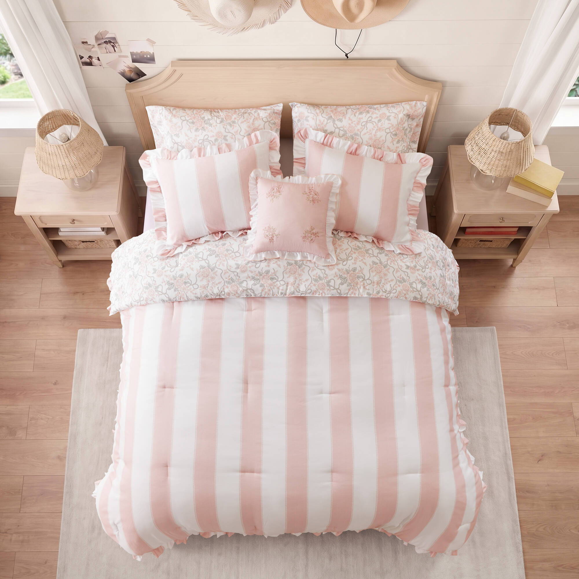 Lara - Twin Long Comforter Set - Pink