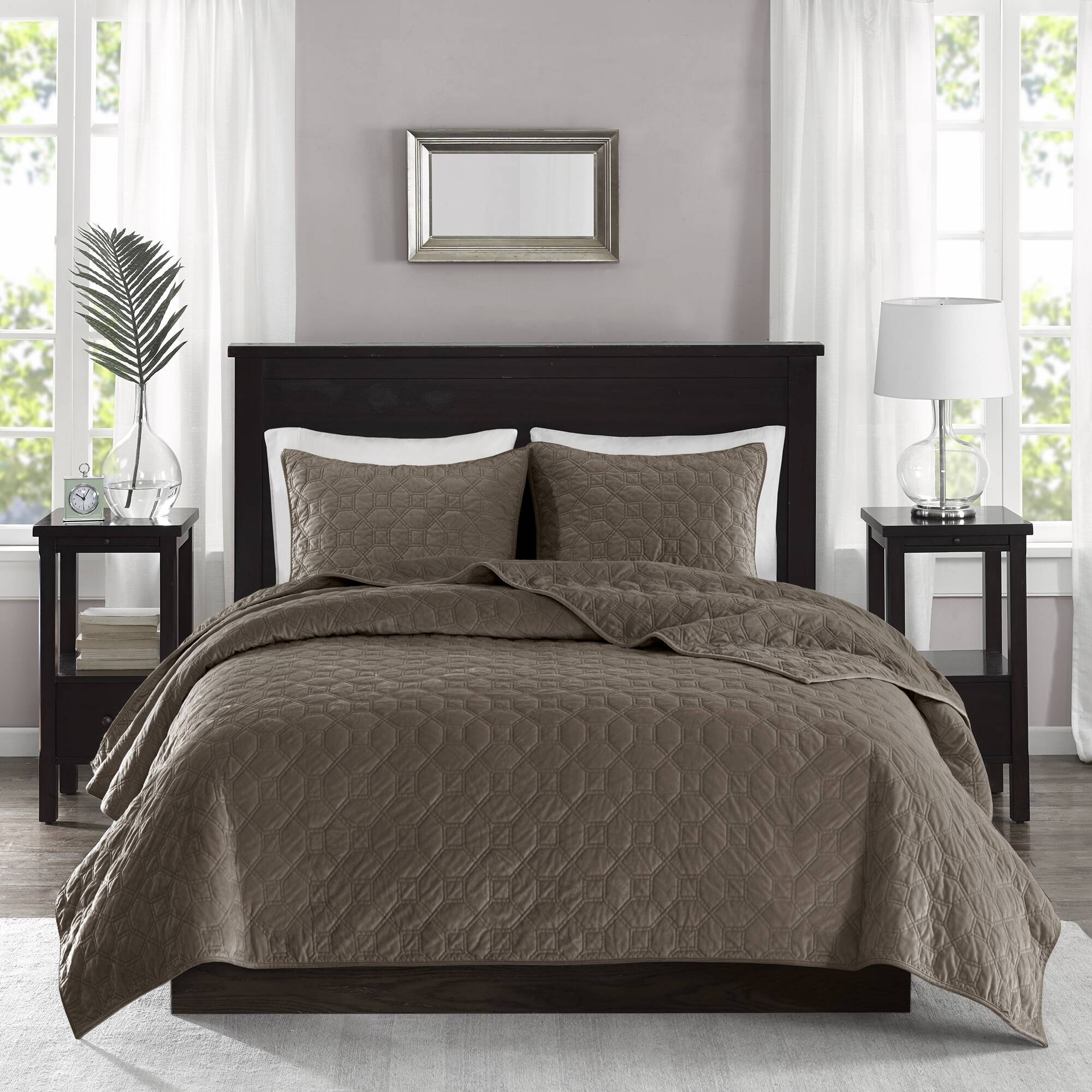 Harper - King Reversible 3 Piece Coverlet Set - Taupe