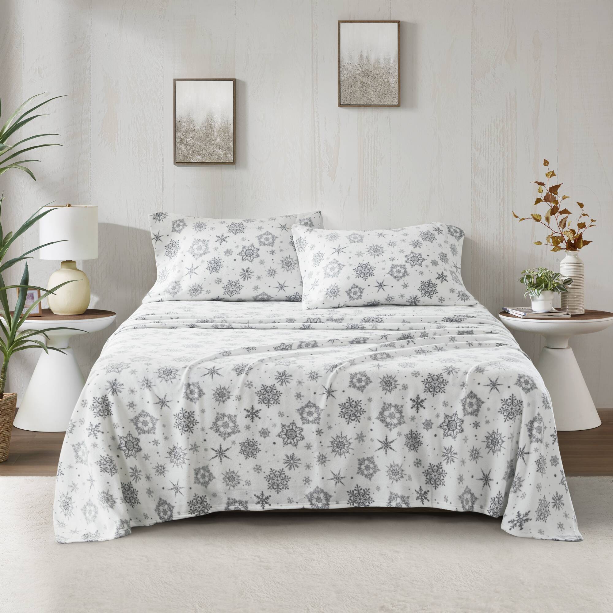 Micro Fleece - Sheet Set - Gray Snowflake