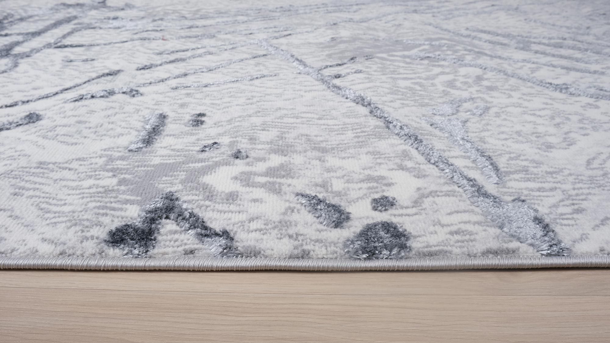 Shifra Luxury Area Rug in Gray with Silver Abstract Design