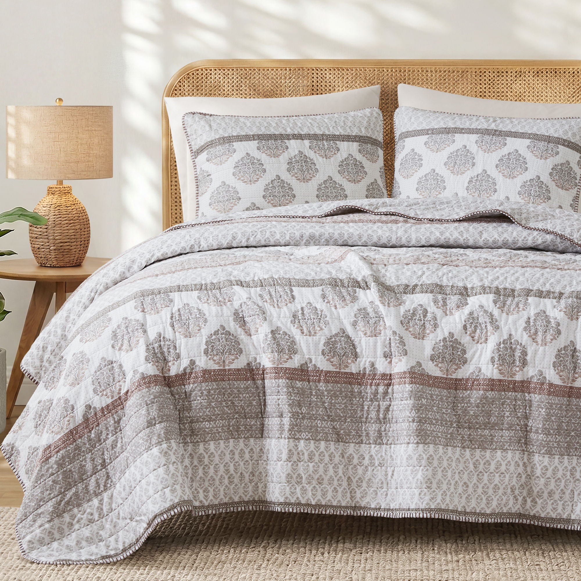 Surya - 3 Piece Full Quilt Set - Clay