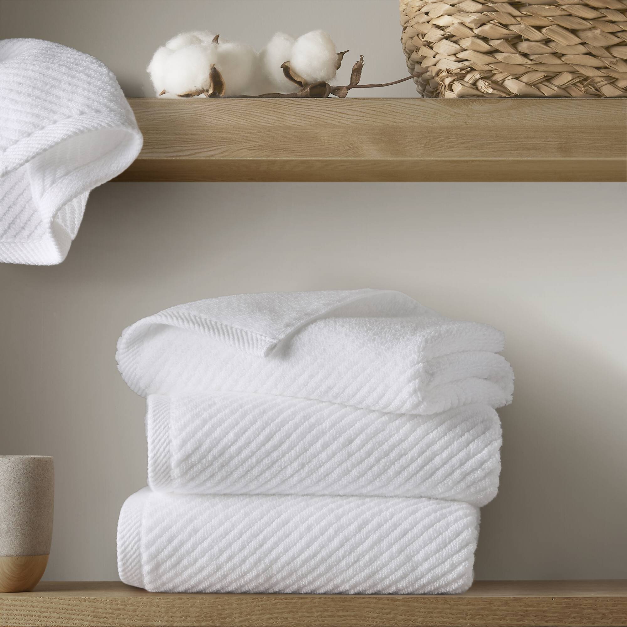 Diagonal Ribbed - 4 Piece Hand Towels Set - White