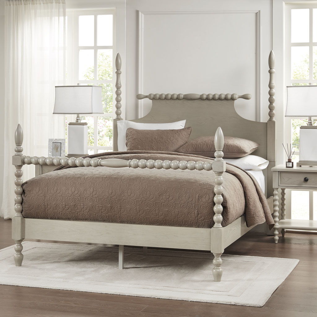 Beckett - Queen Turned Spindle Bed - Antique Cream