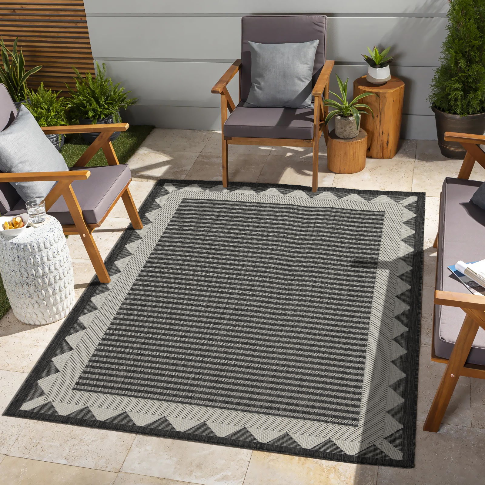 Sunshine - 2'7" X 7'3" Area Rug, Polypropylene