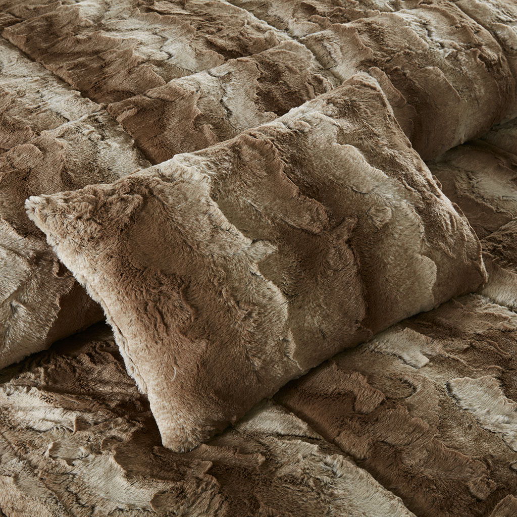 Zuri - Comforter (Set of 4) - Tan