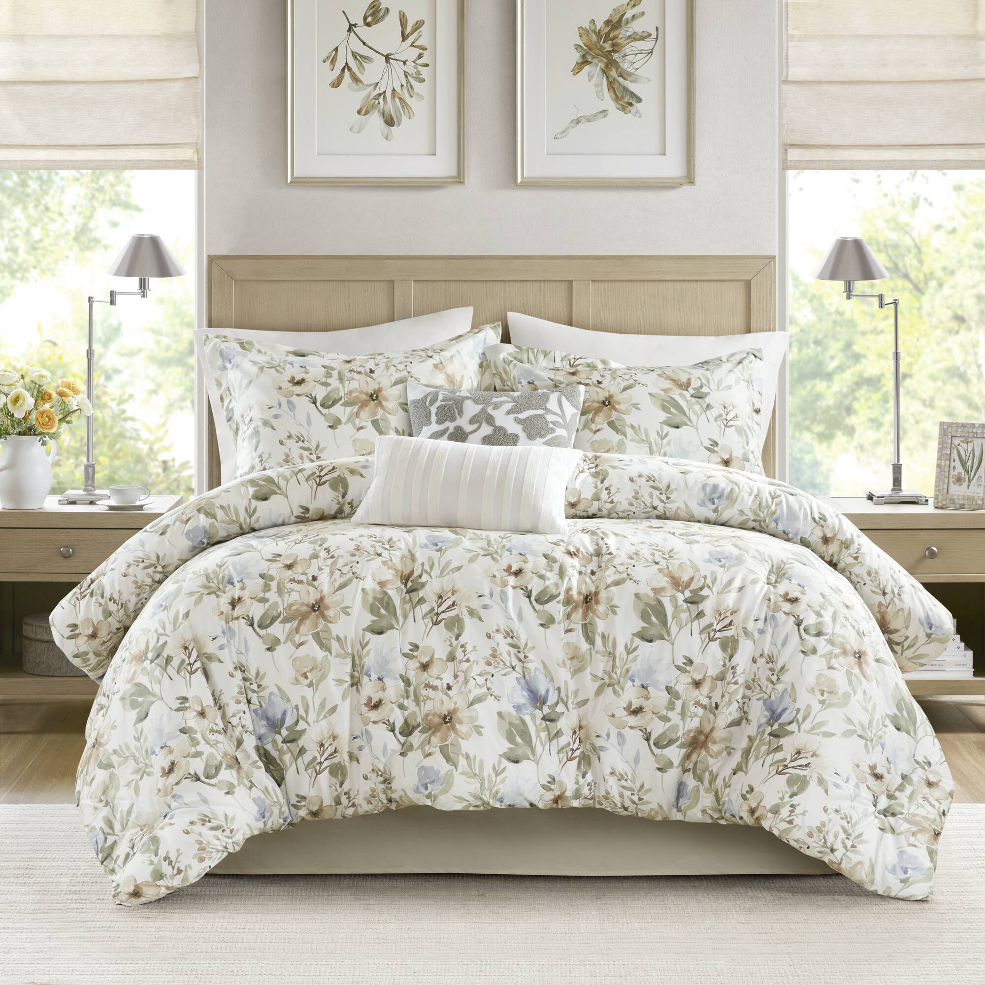 Herbal - King 6 Piece Print Oversized Comforter Set - Multi