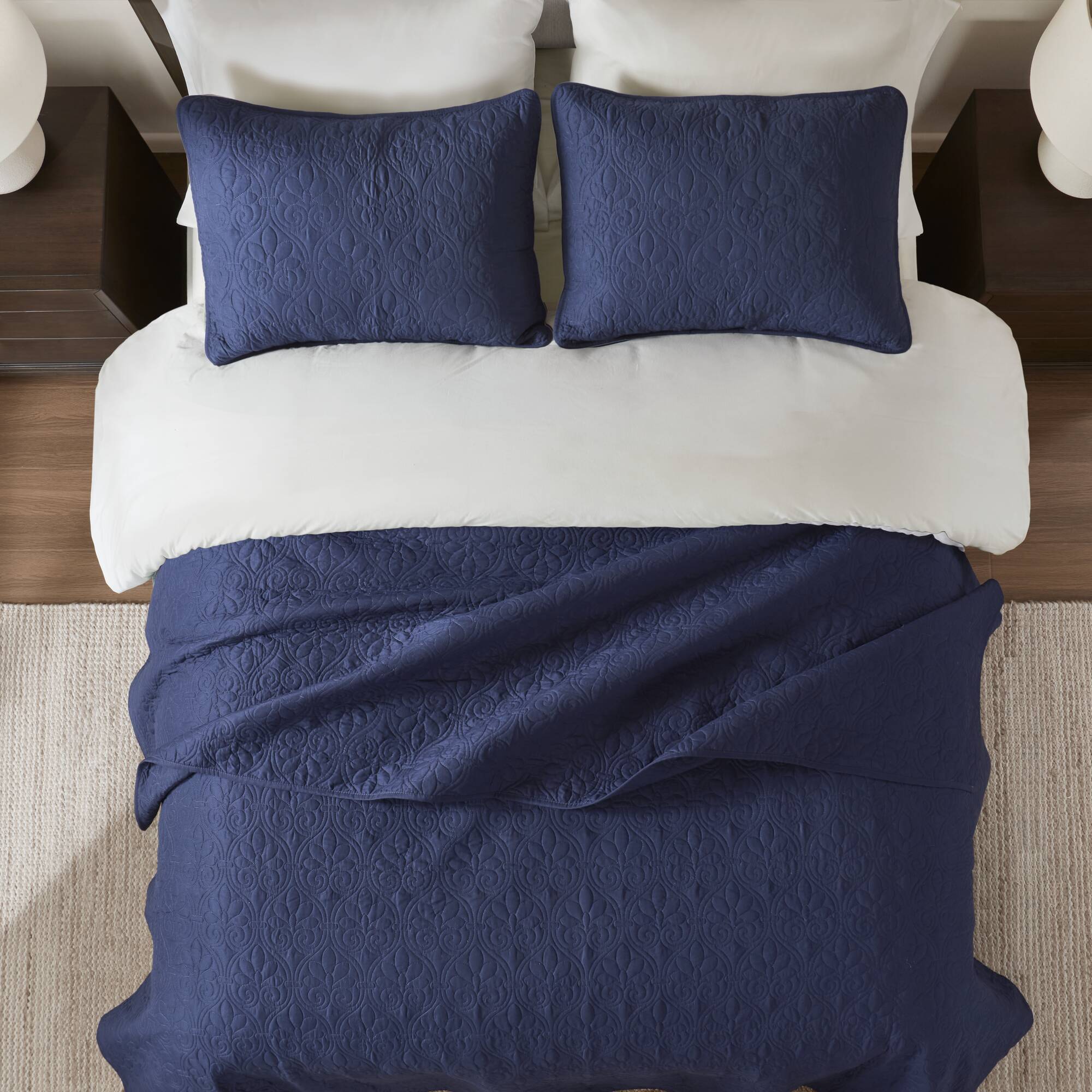 Quebec - Twin Reversible Coverlet Set - Navy