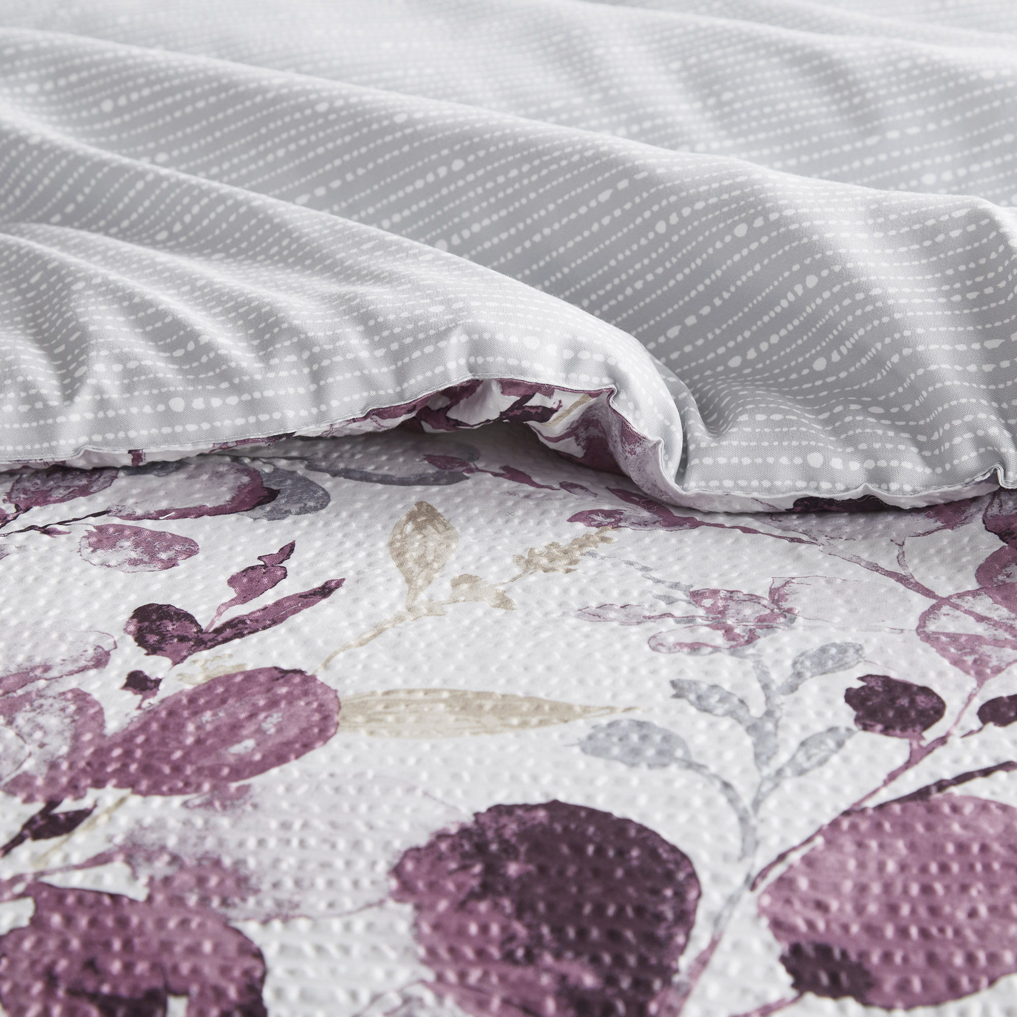 Gabby - King/California King Reversible Floral Botanical Seersucker Comforter Set - Plum/Gray