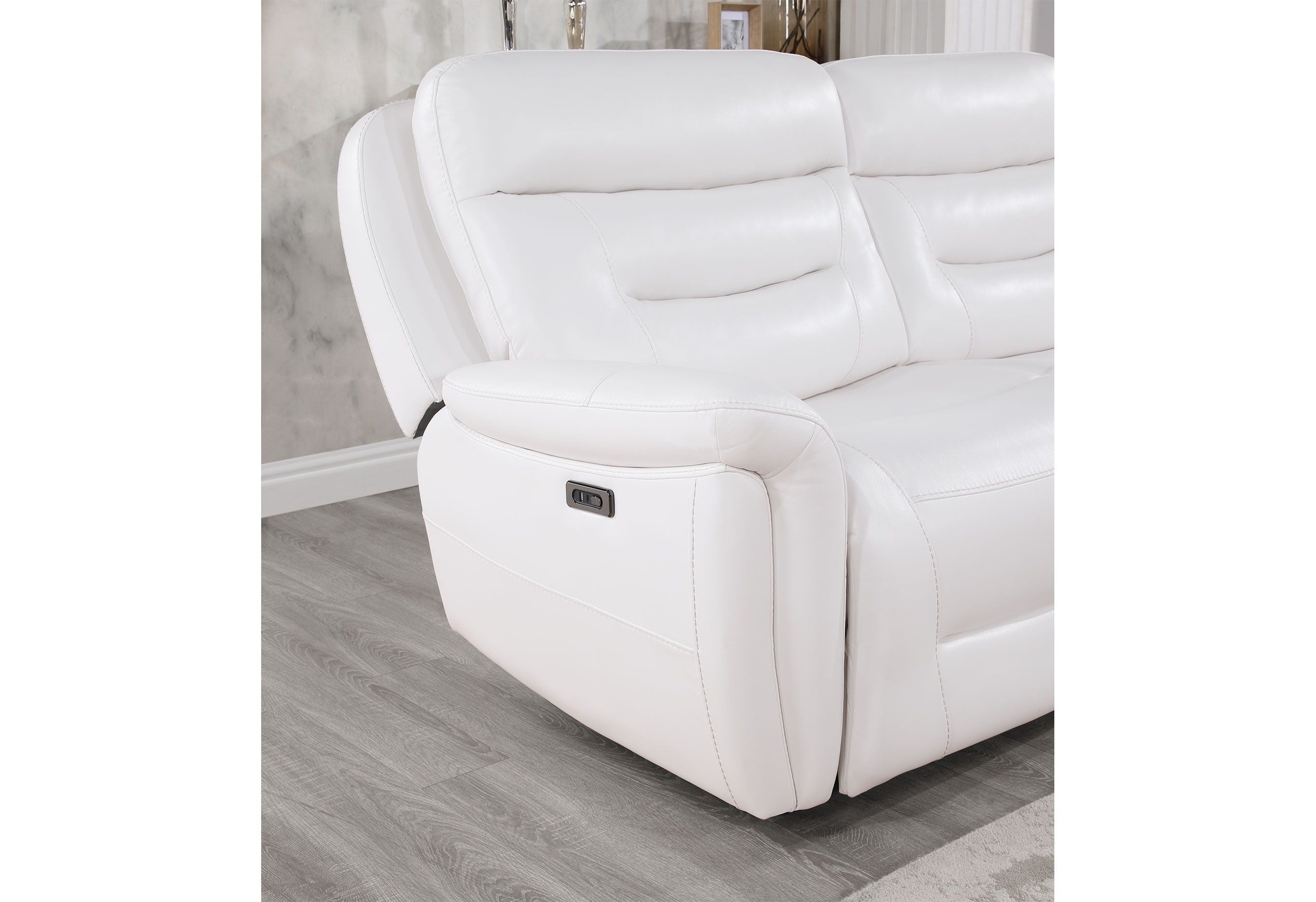 U8522 - Sectional - Blanche White