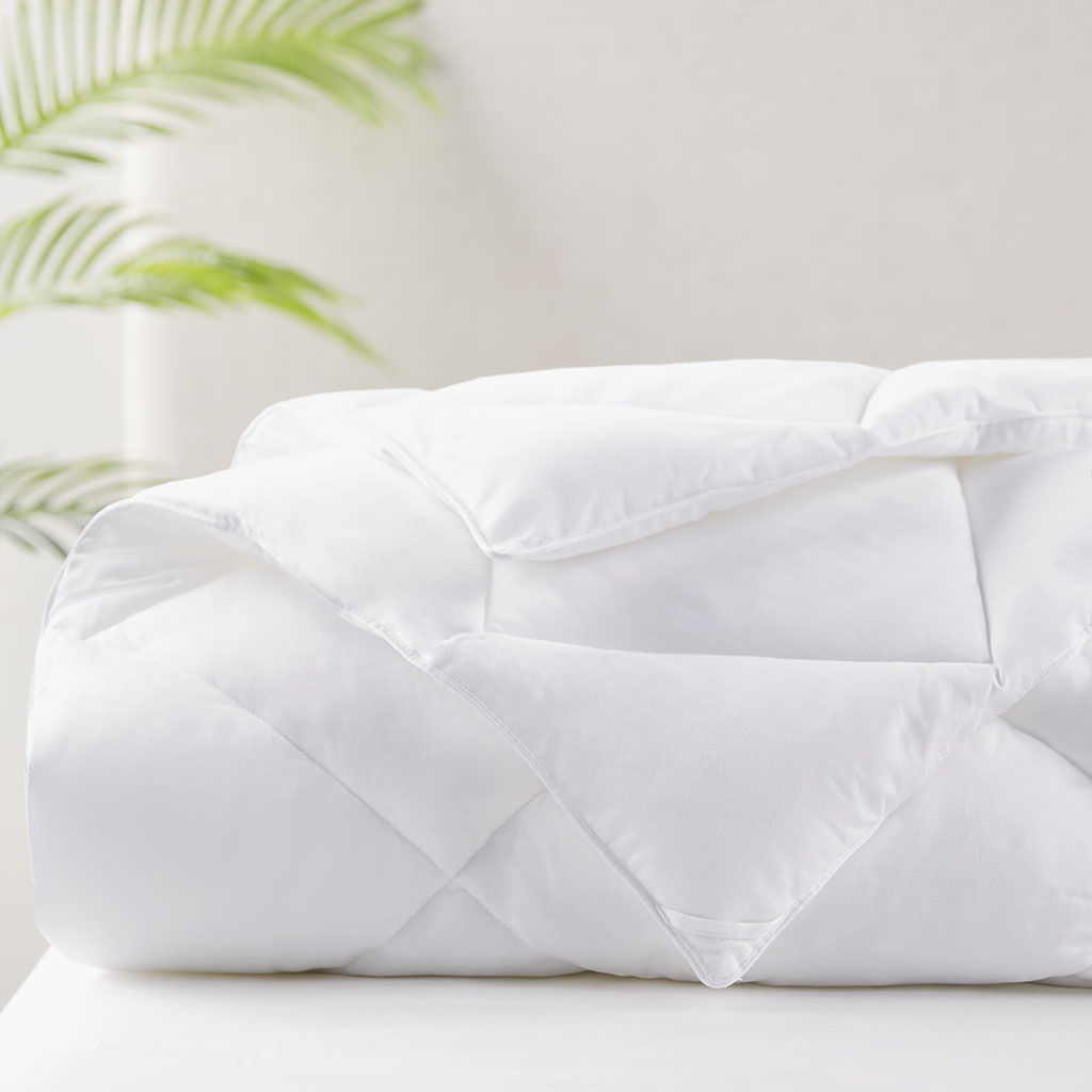 Maximum Warmth - Down Alternative Comforter - White