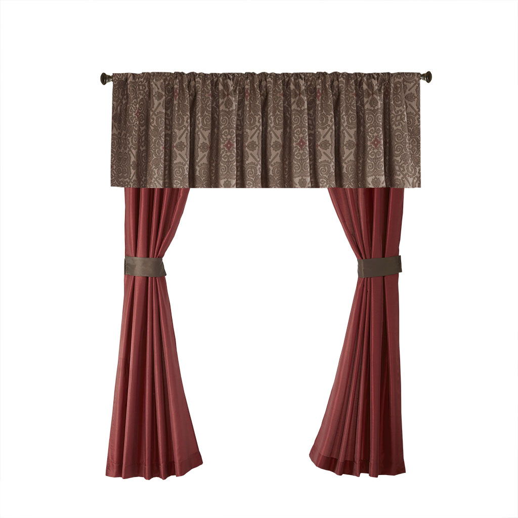 Delaney - Queen 24 Piece Room In A Bag - Red